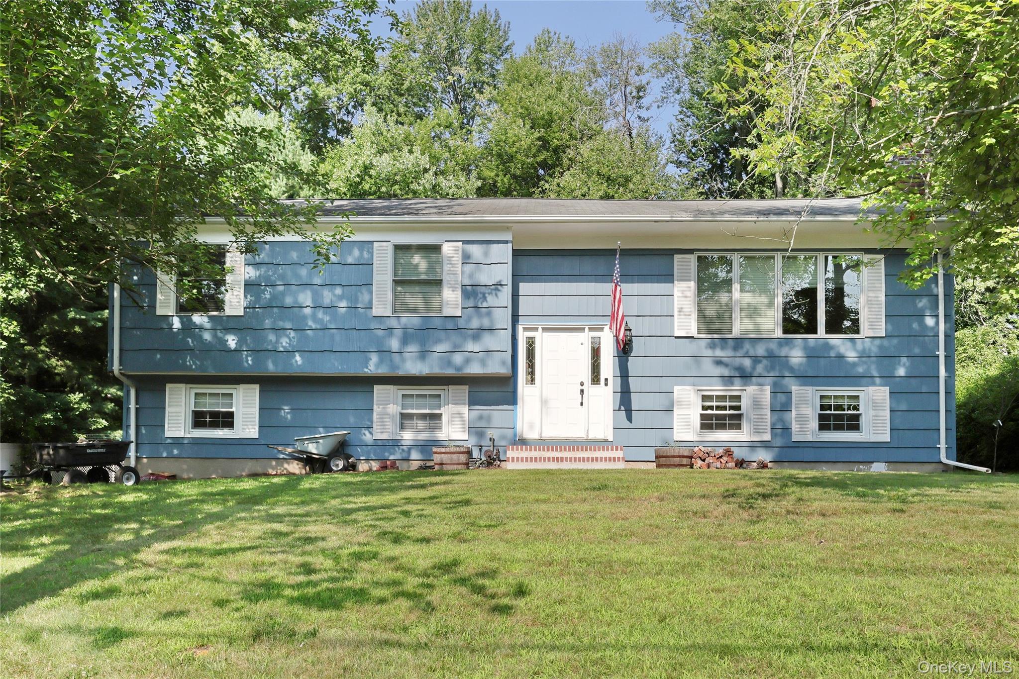561 Babbling Brook Lane Property Photo 30