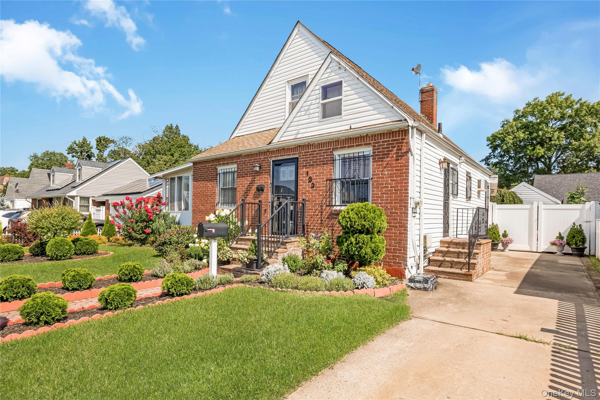 133 Booth Street Property Photo 2
