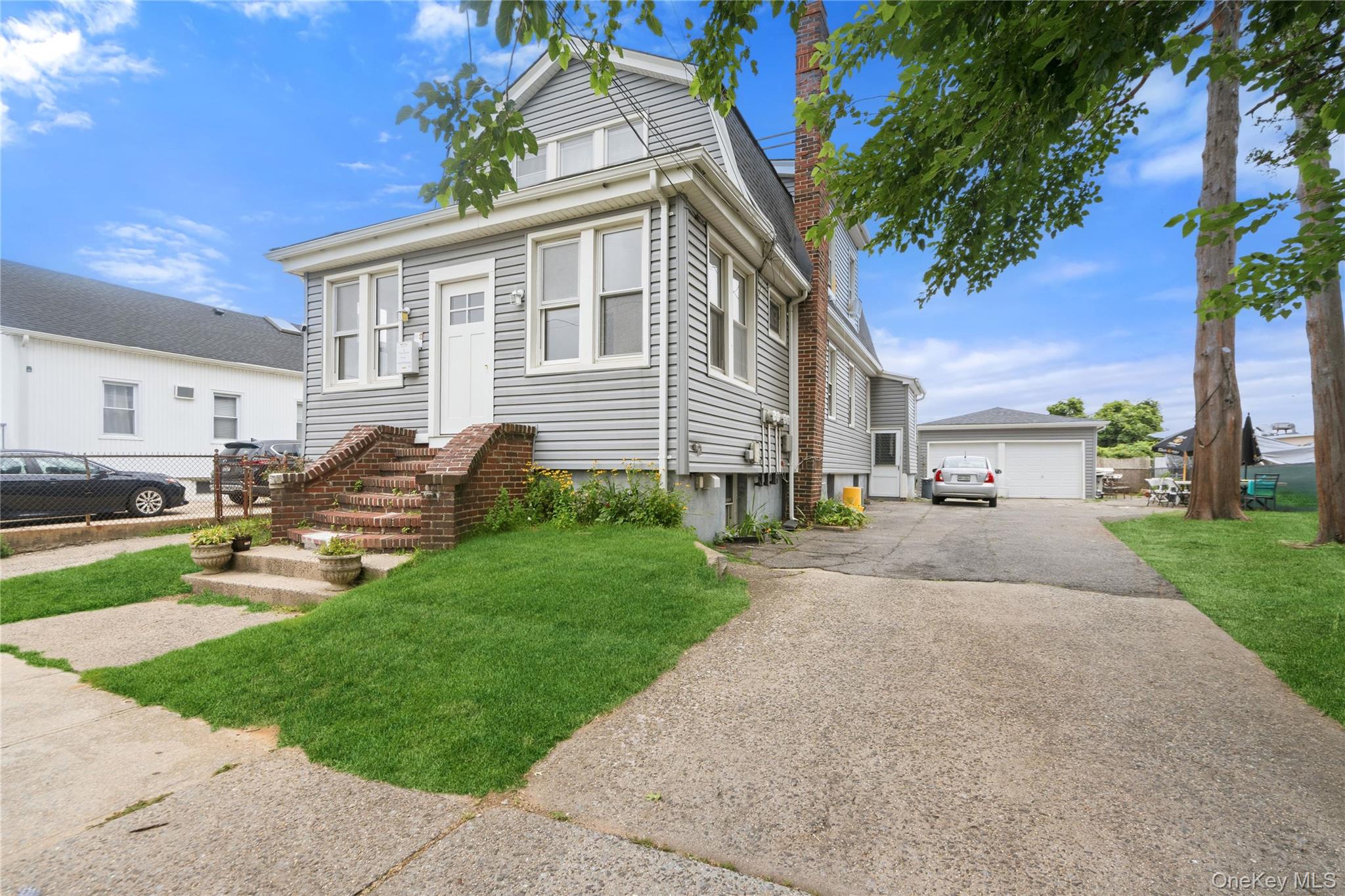 1430 Omega Street Property Photo 3