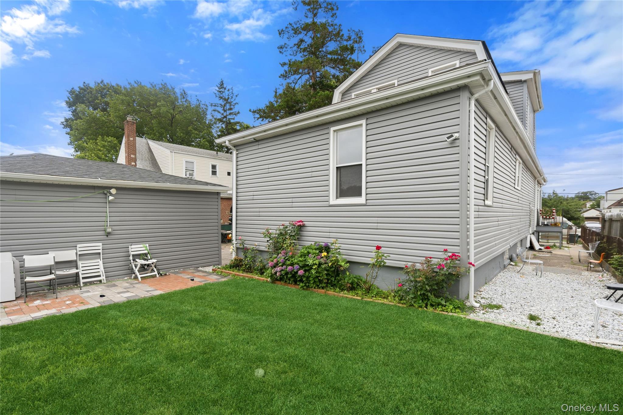 1430 Omega Street Property Photo 8