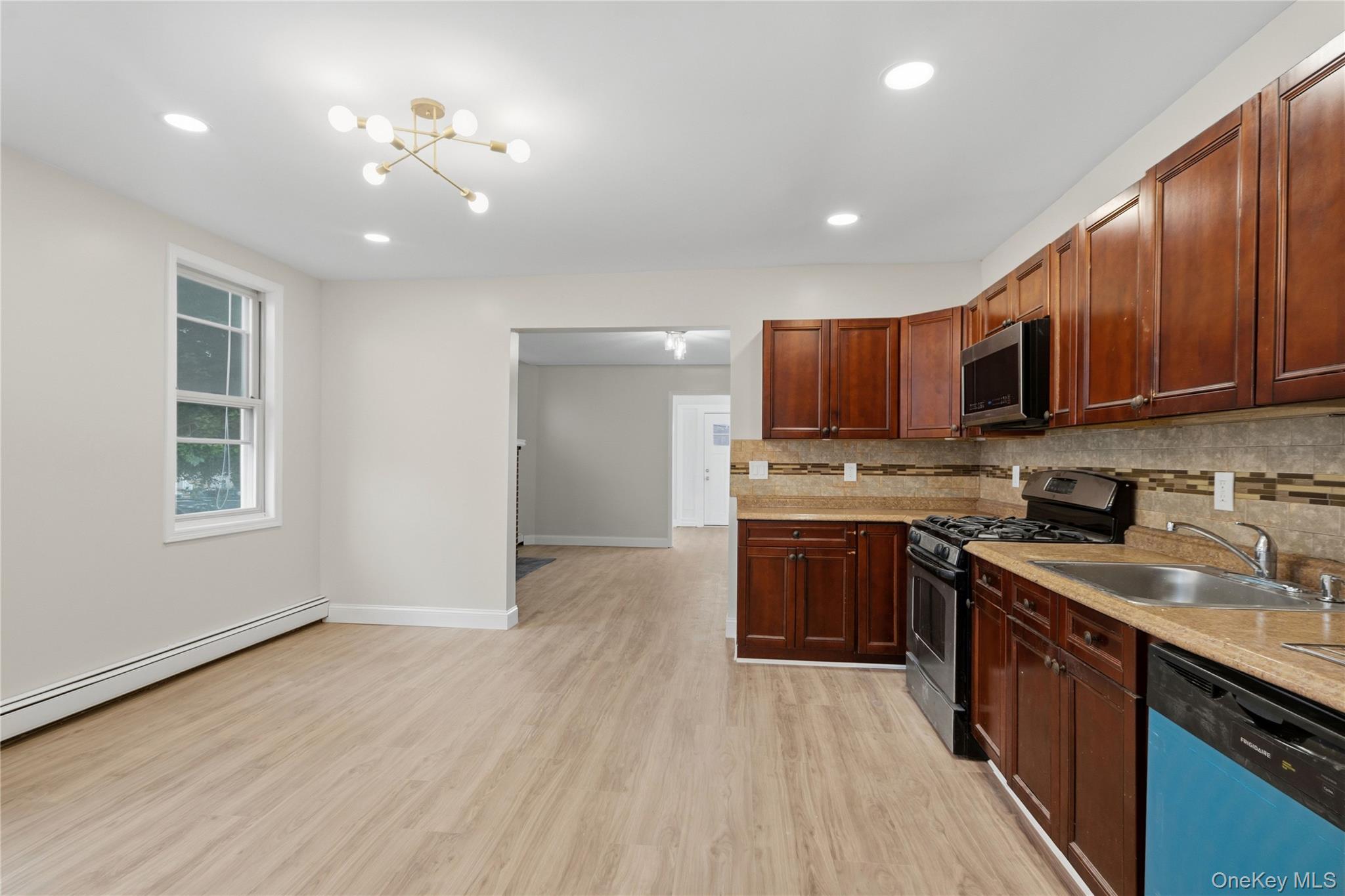 1430 Omega Street Property Photo 19