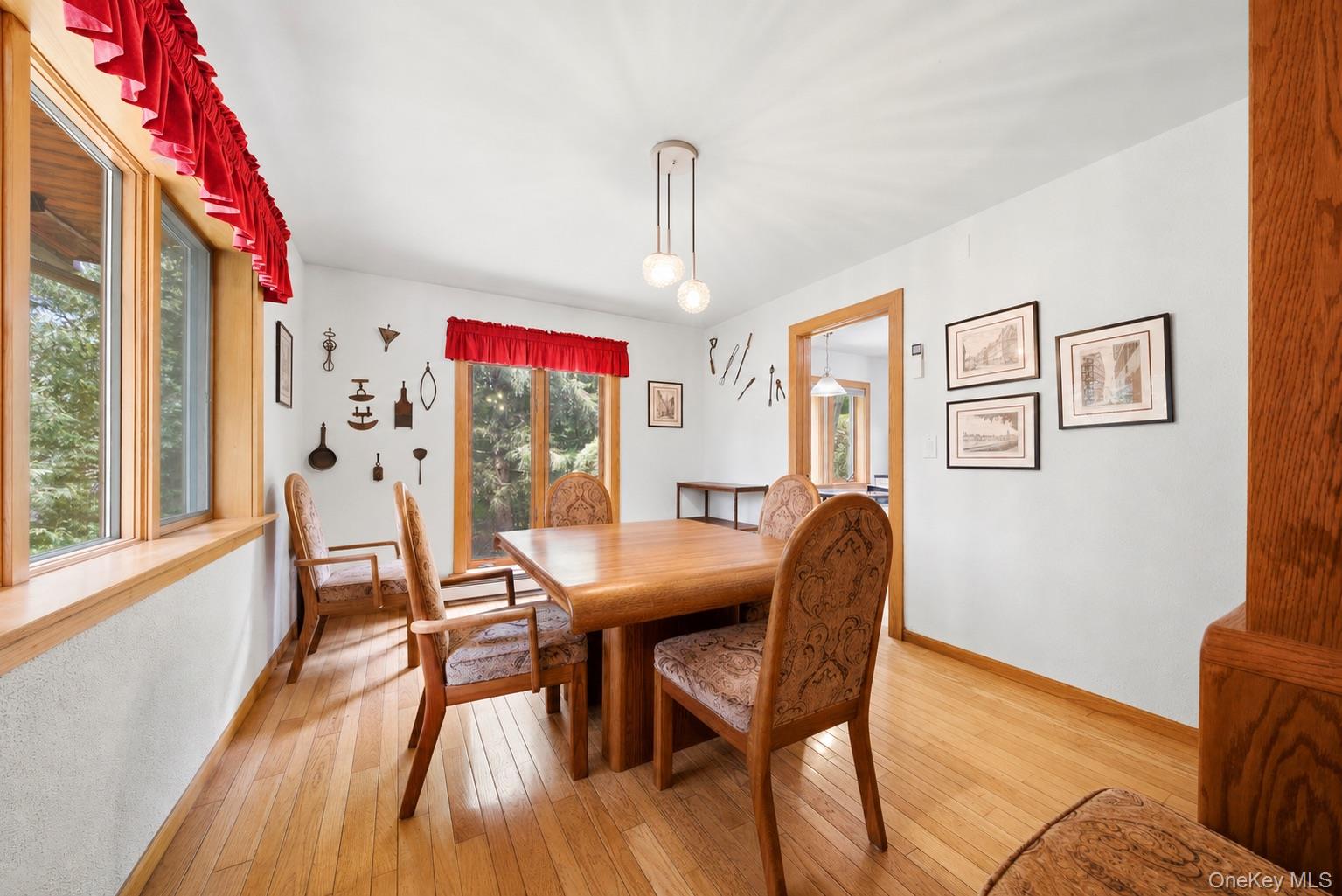 15 Woodcrest Terrace Property Photo 12