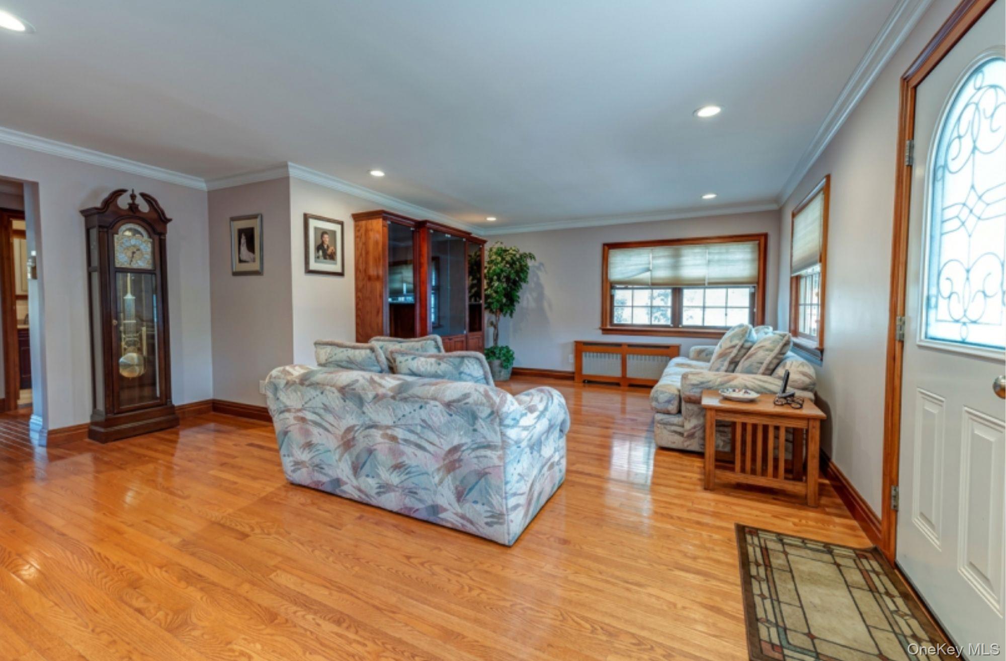 720 Farmers Avenue Property Photo 6