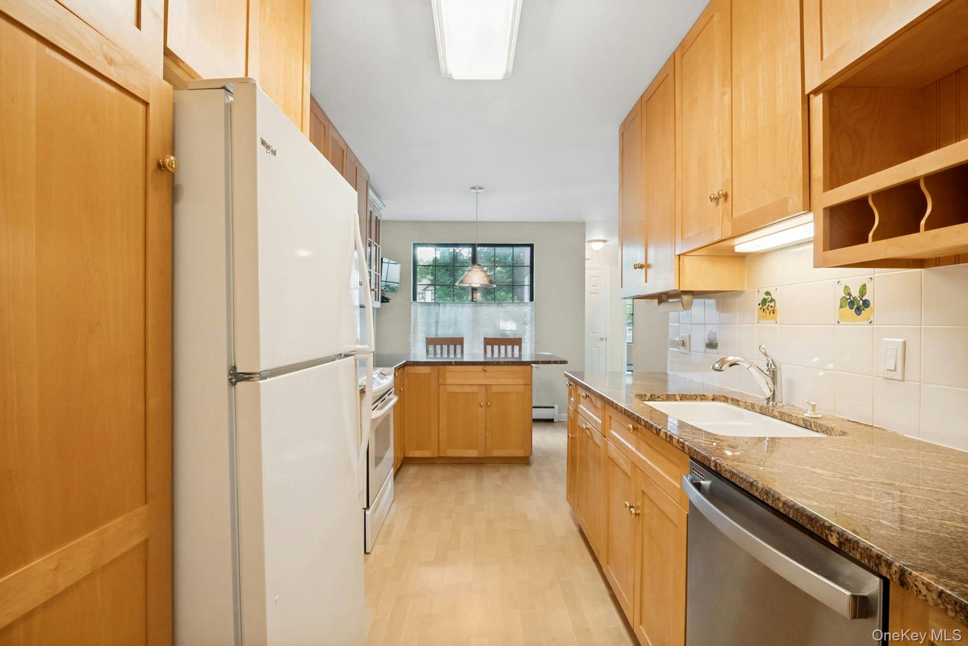 21 Foxwood Drive 2 Property Photo 6