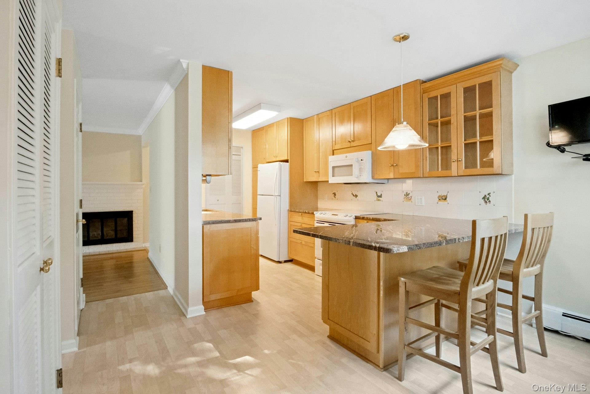 21 Foxwood Drive 2 Property Photo 9