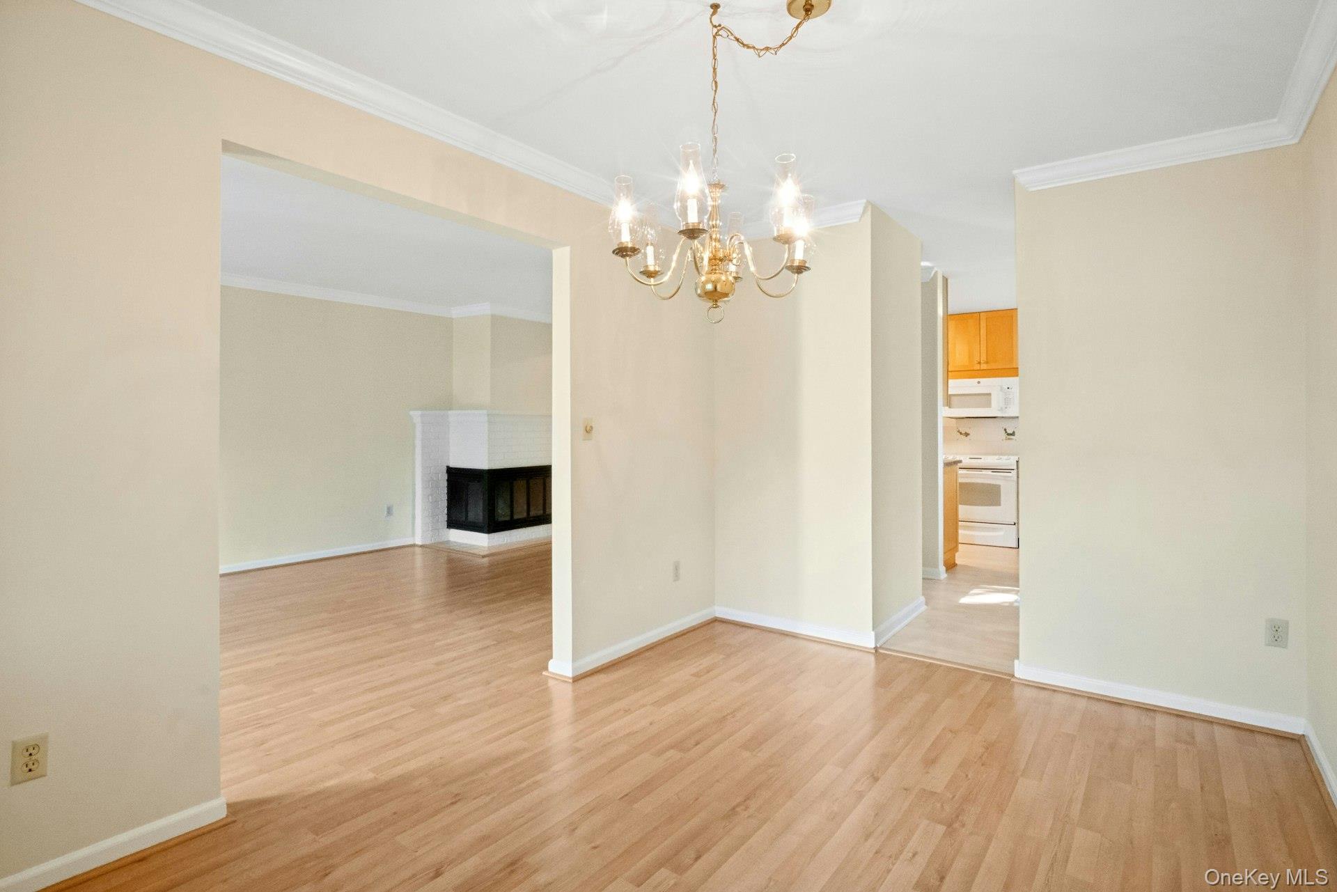 21 Foxwood Drive 2 Property Photo 17