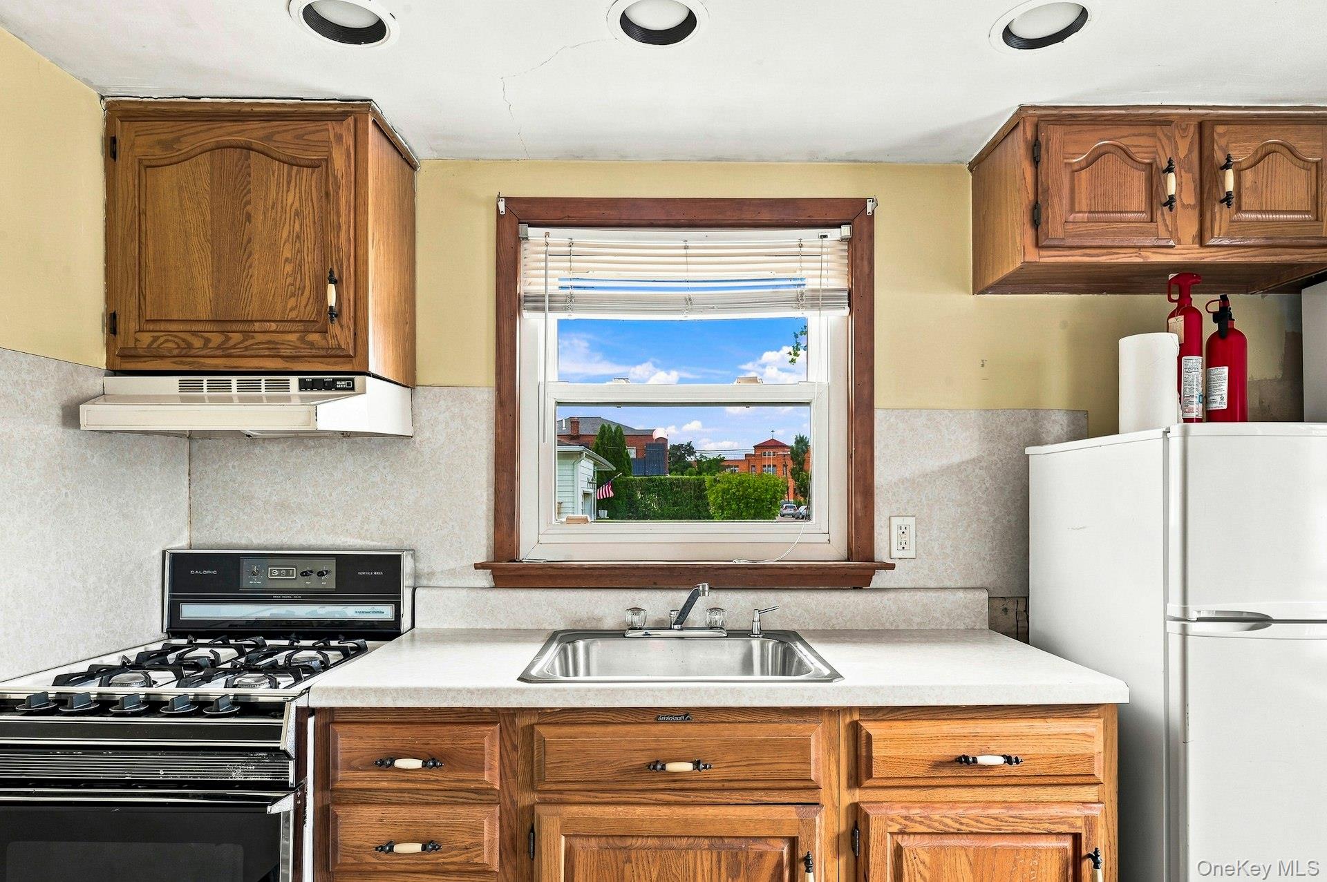 39 Emma Street Property Photo 15