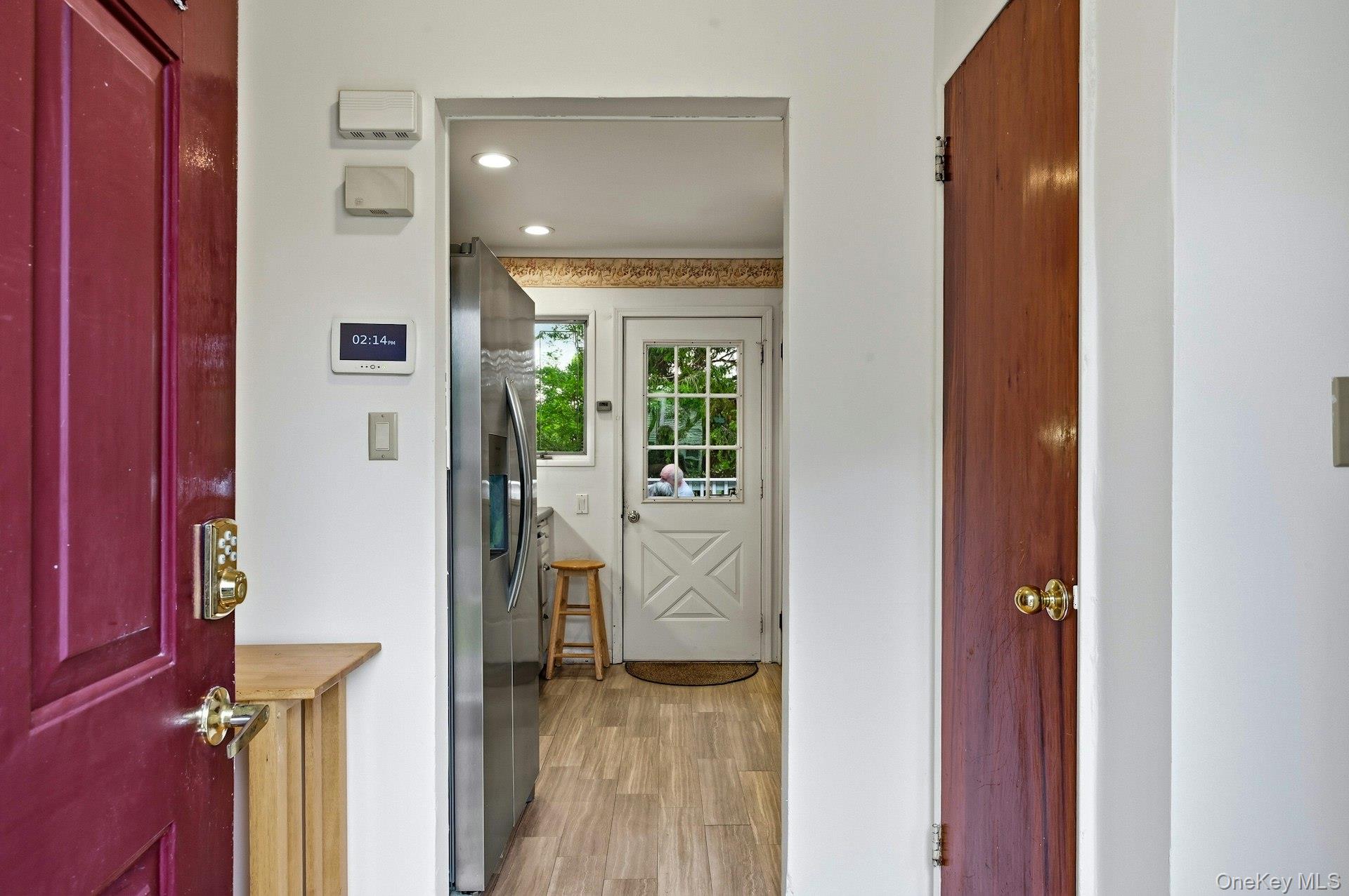 43 Tappan Avenue Property Photo 6