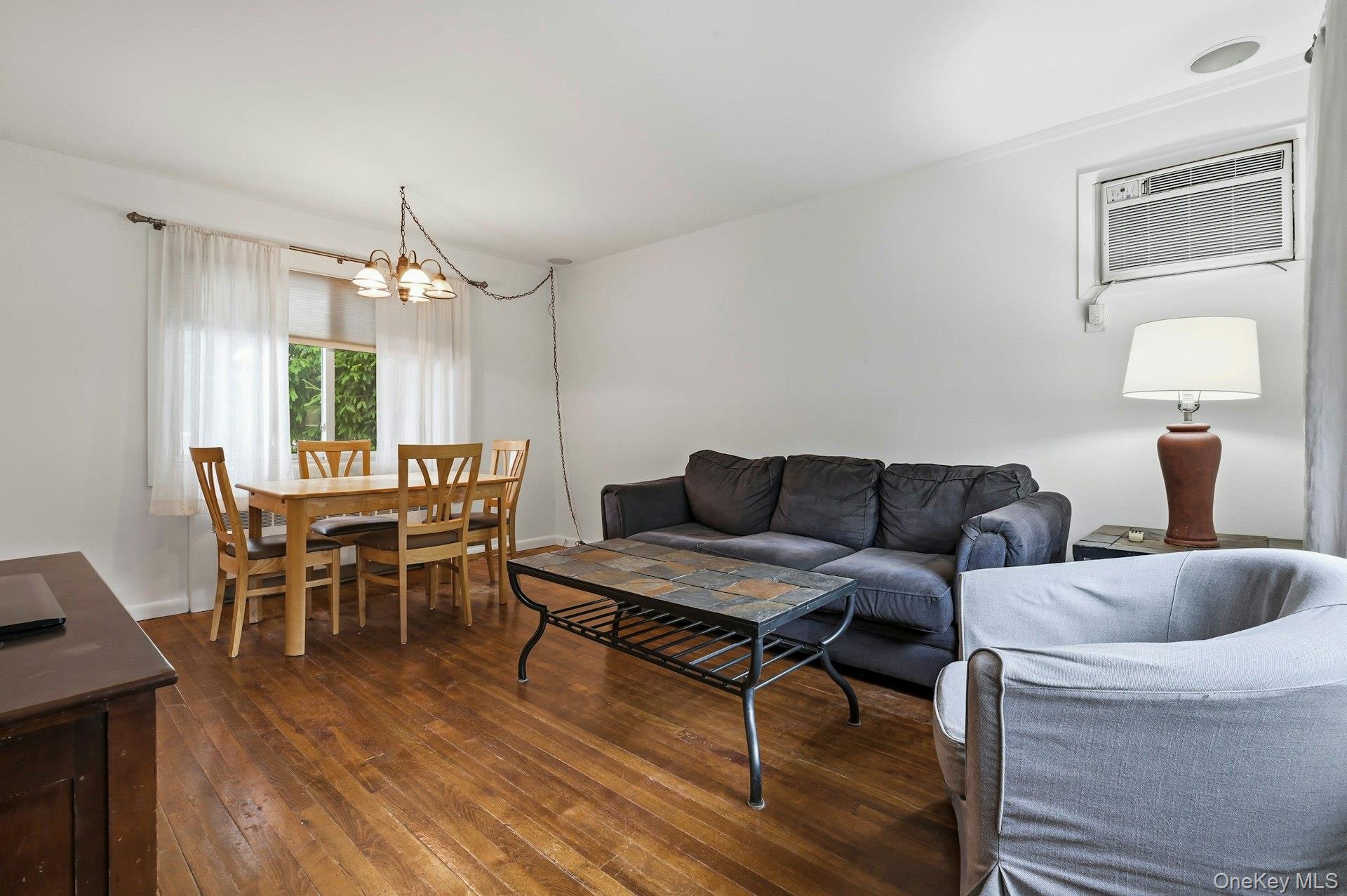 43 Tappan Avenue Property Photo 7