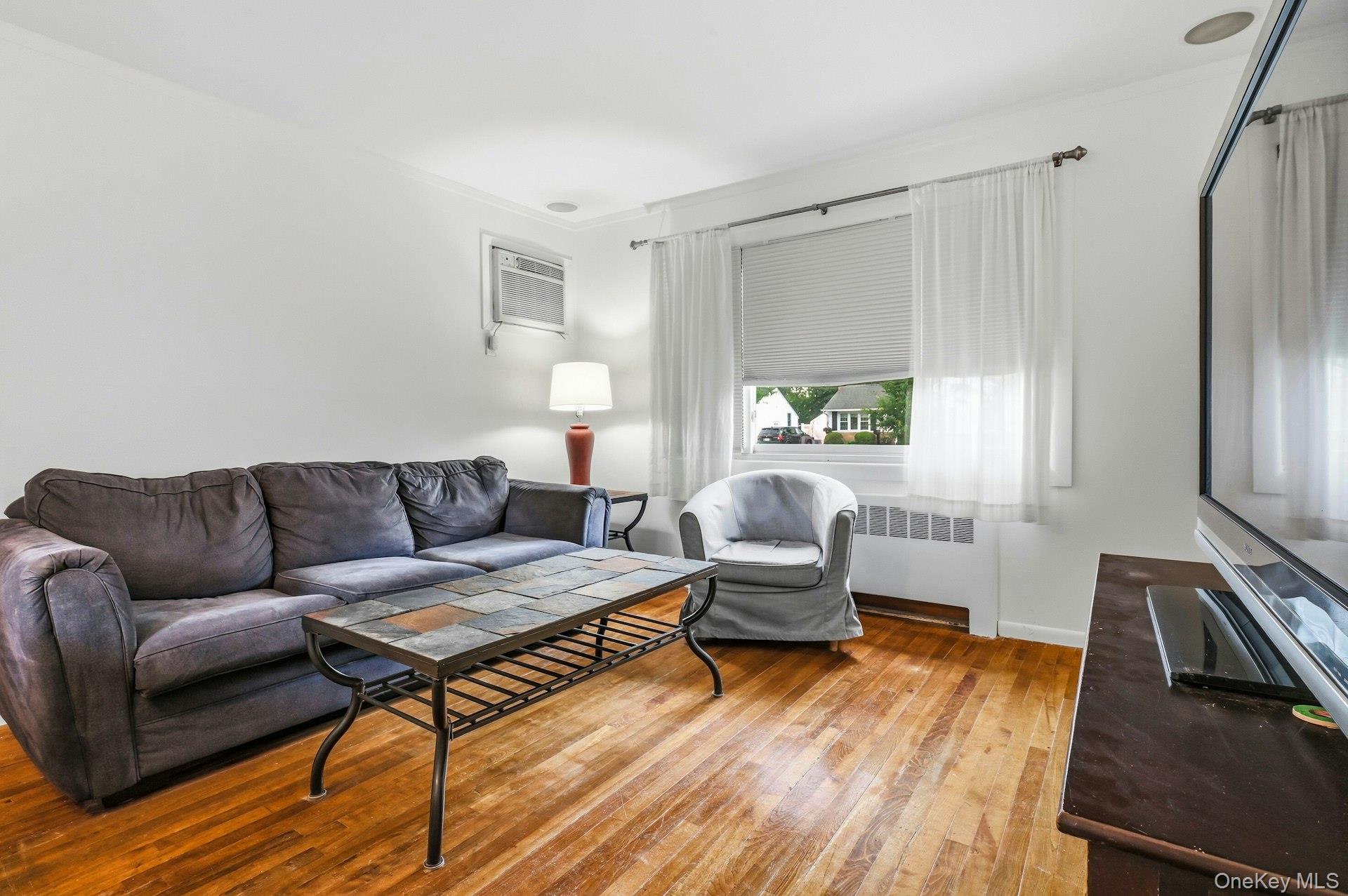 43 Tappan Avenue Property Photo 12