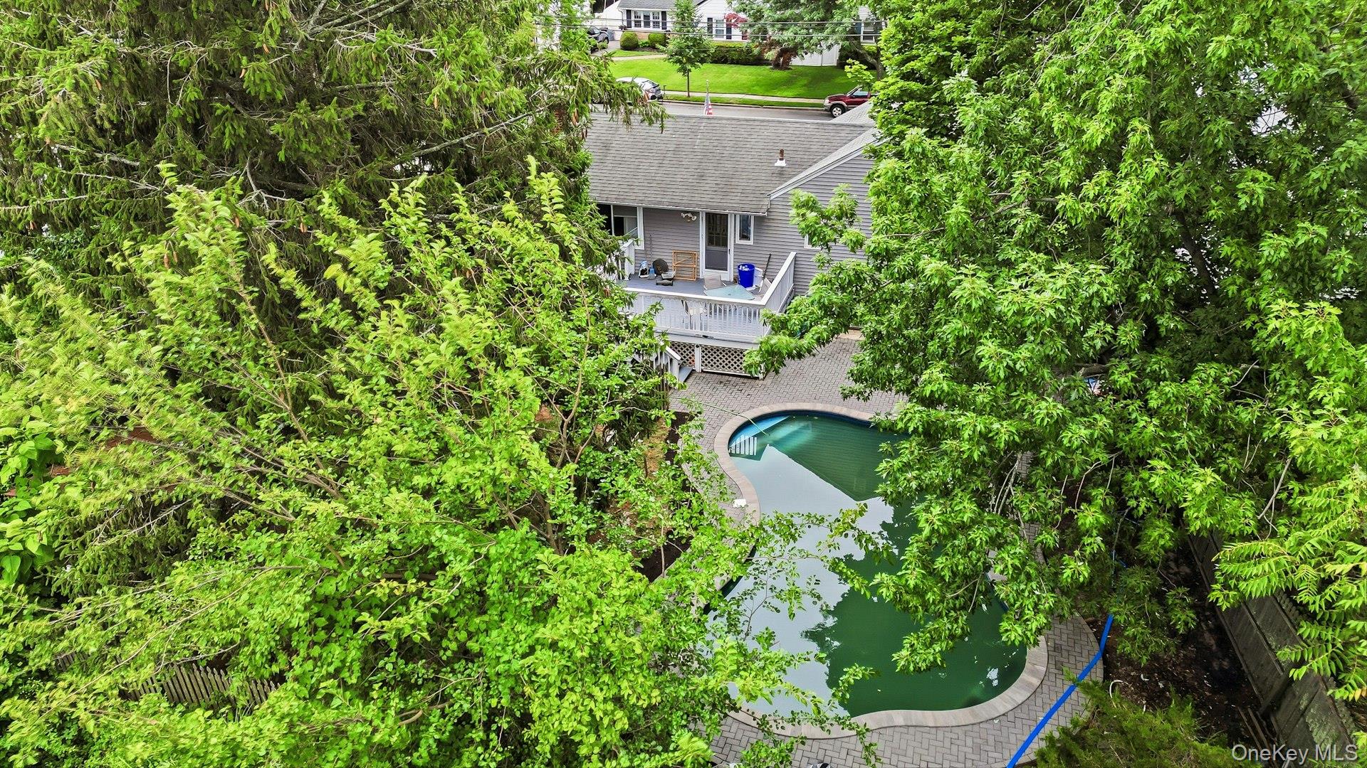 43 Tappan Avenue Property Photo 27