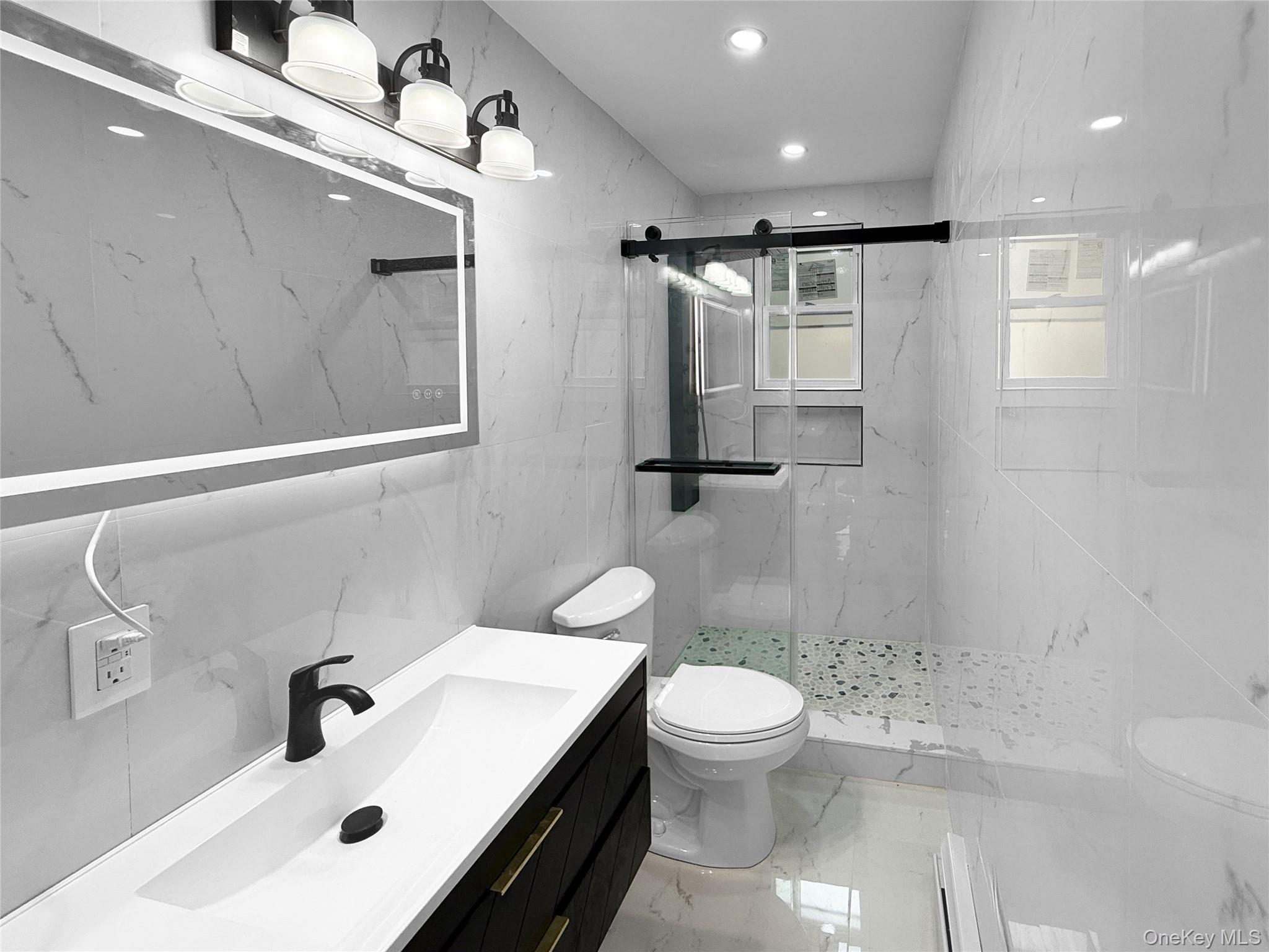 14320 182nd Place Property Photo 16