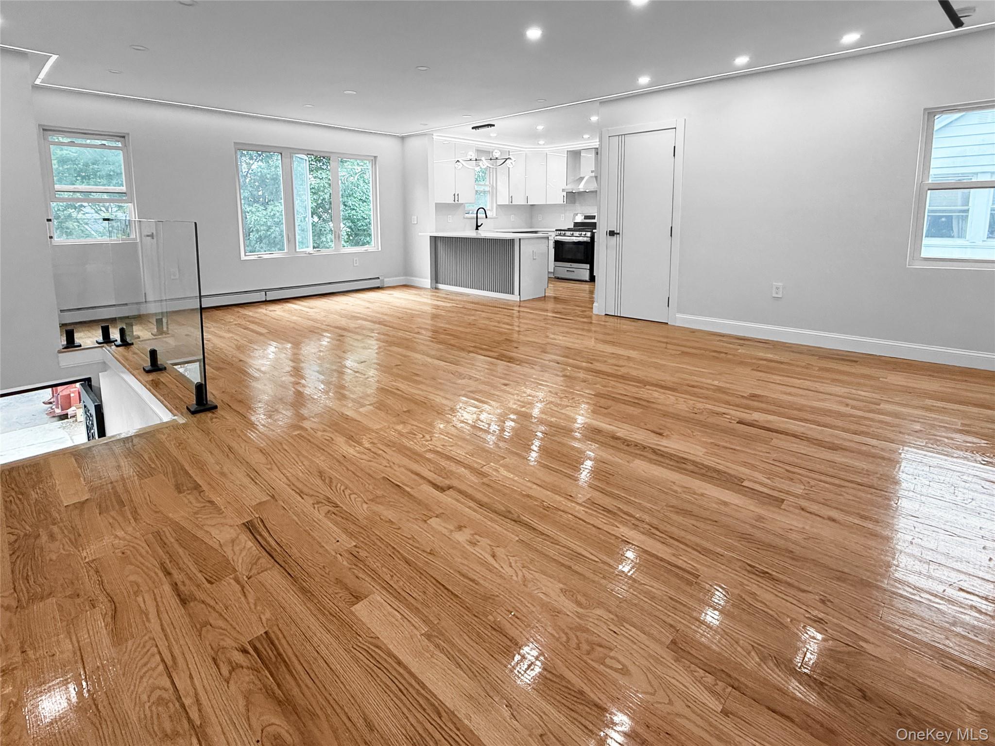 14320 182nd Place Property Photo 18