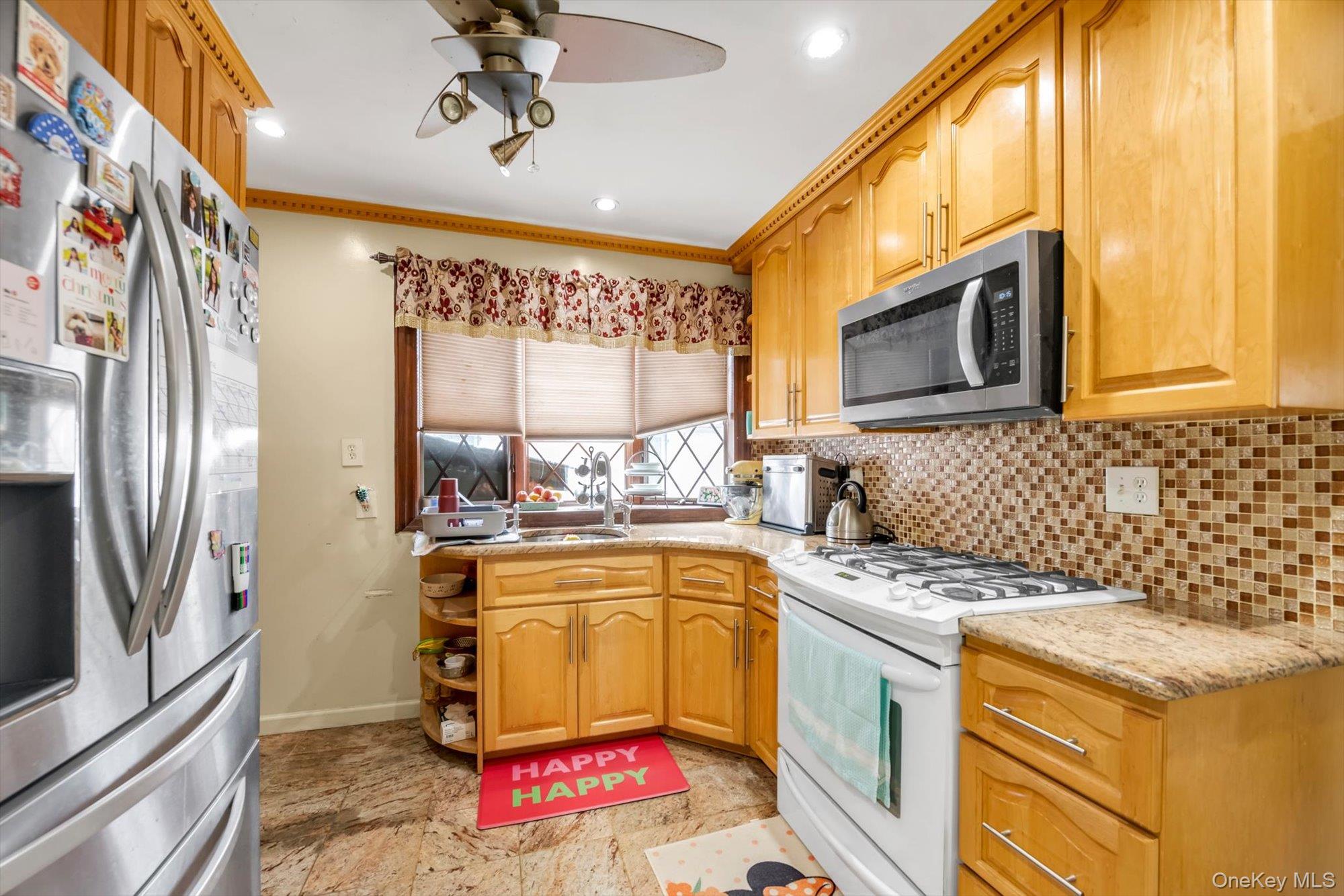90-34 190th Street Property Photo 7