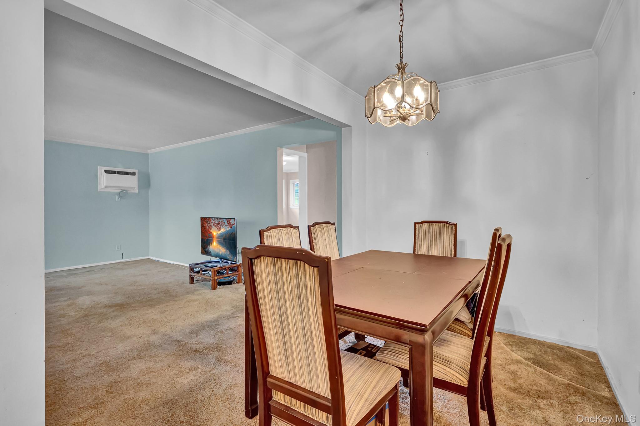 505 Leonard Boulevard Property Photo 6