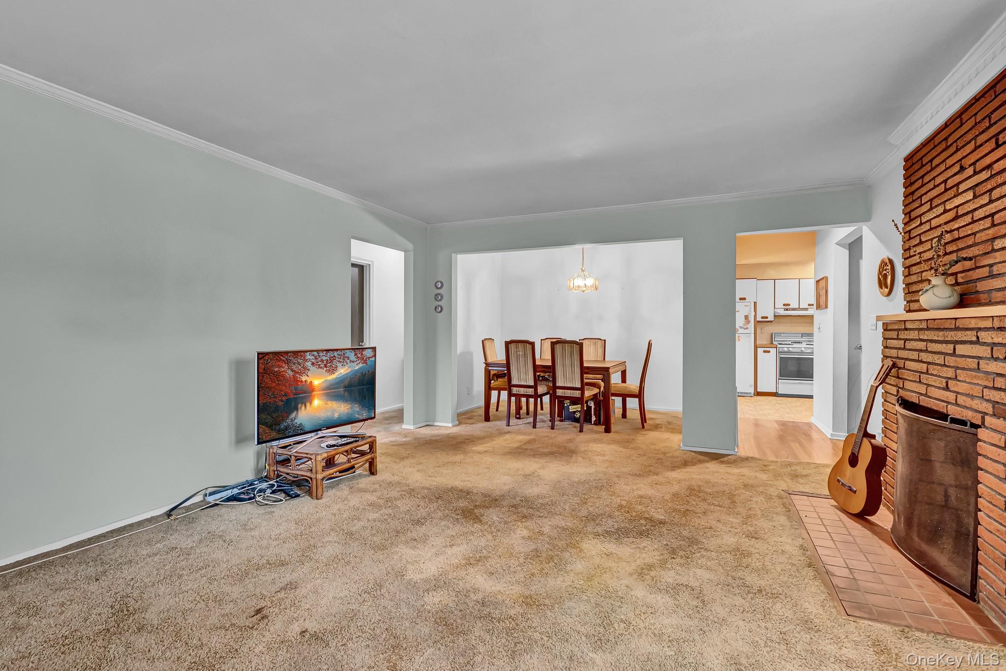 505 Leonard Boulevard Property Photo 7