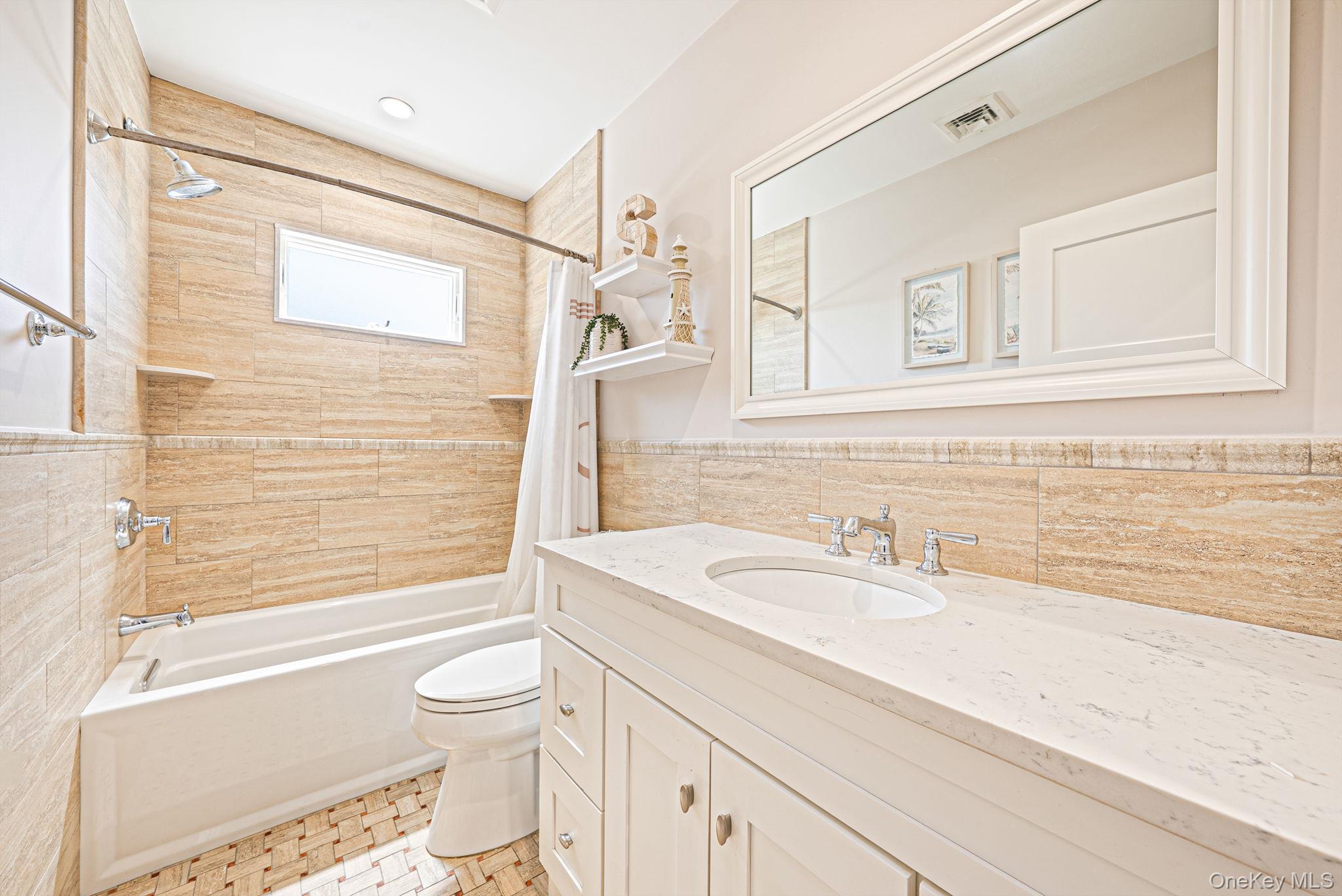 10 Raeburn Court Property Photo 33