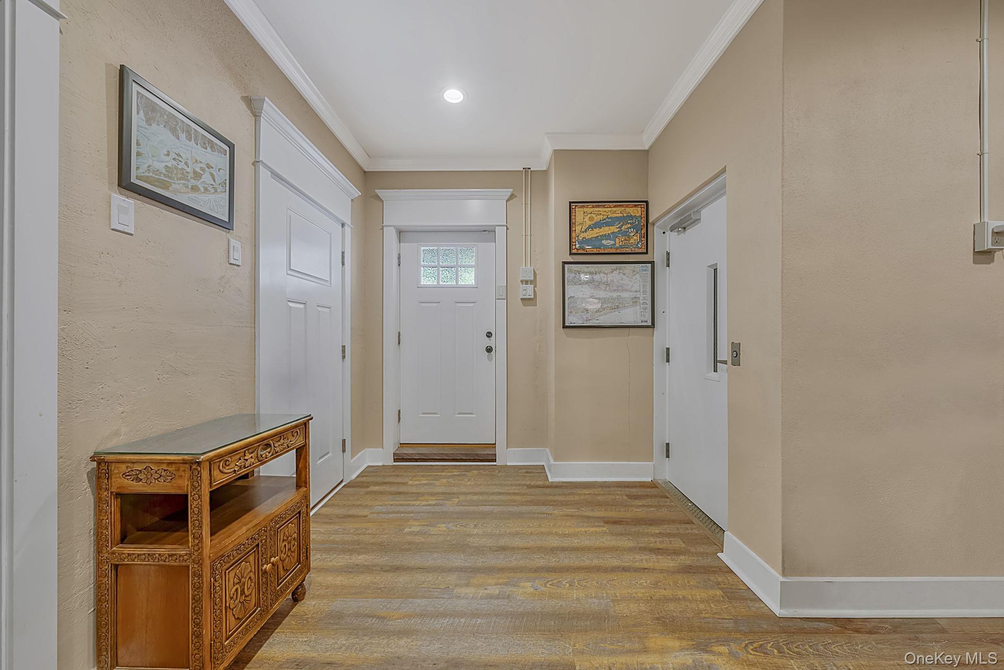 10 Raeburn Court Property Photo 41