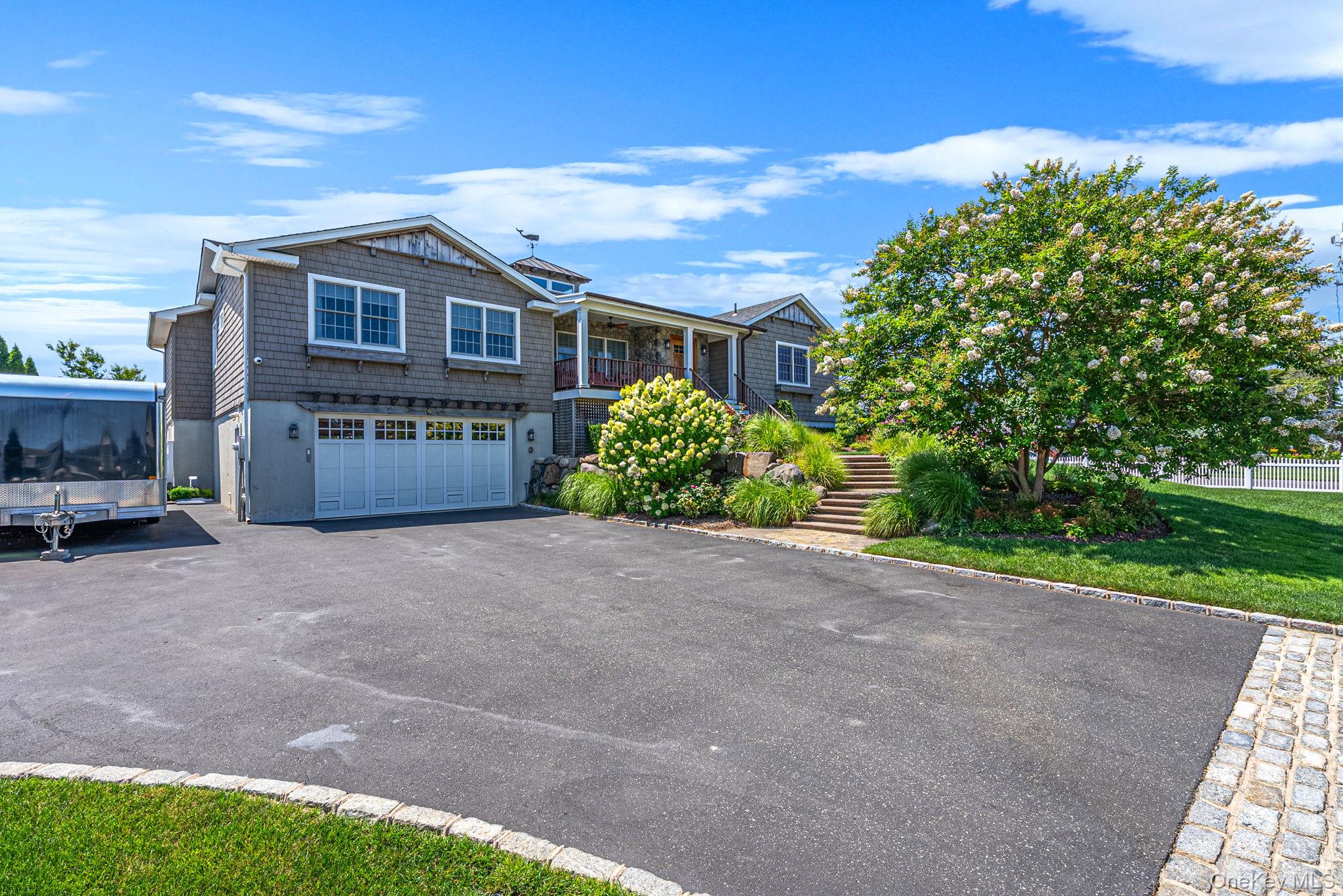 10 Raeburn Court Property Photo 47