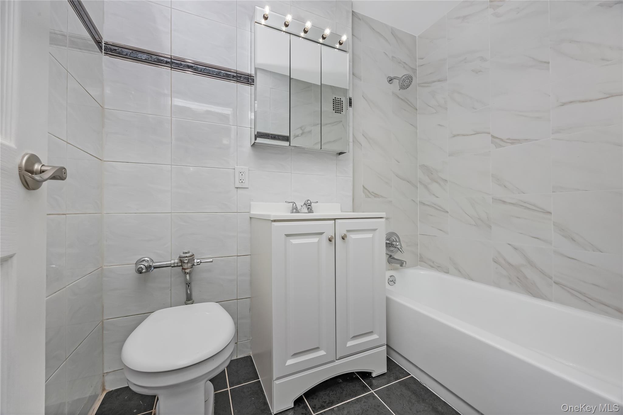 87-10 149th Avenue 5n Property Photo 14