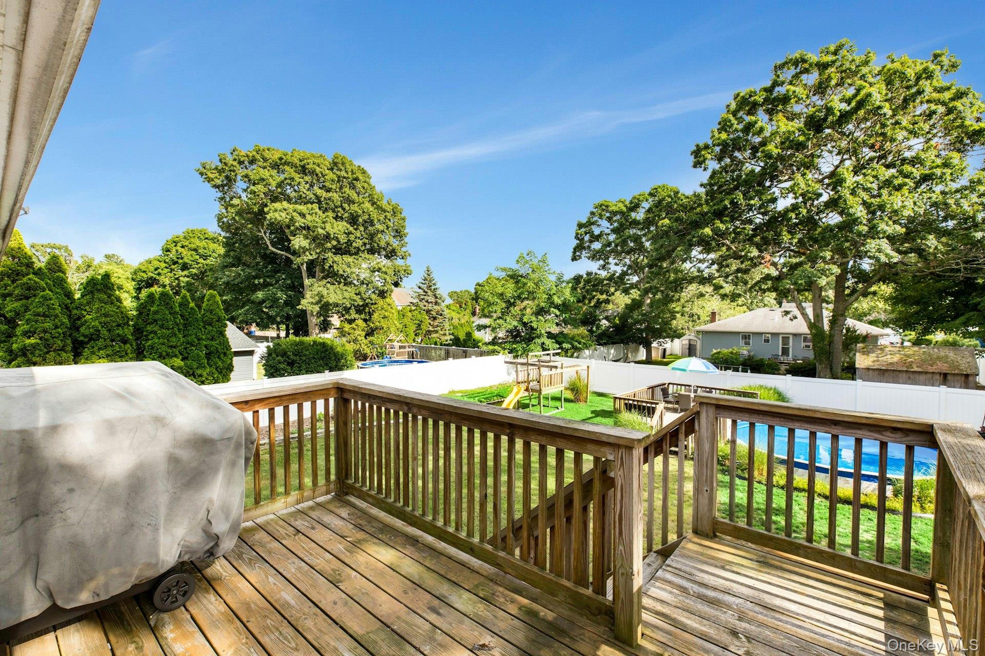 14 Floradora Drive Property Photo 14