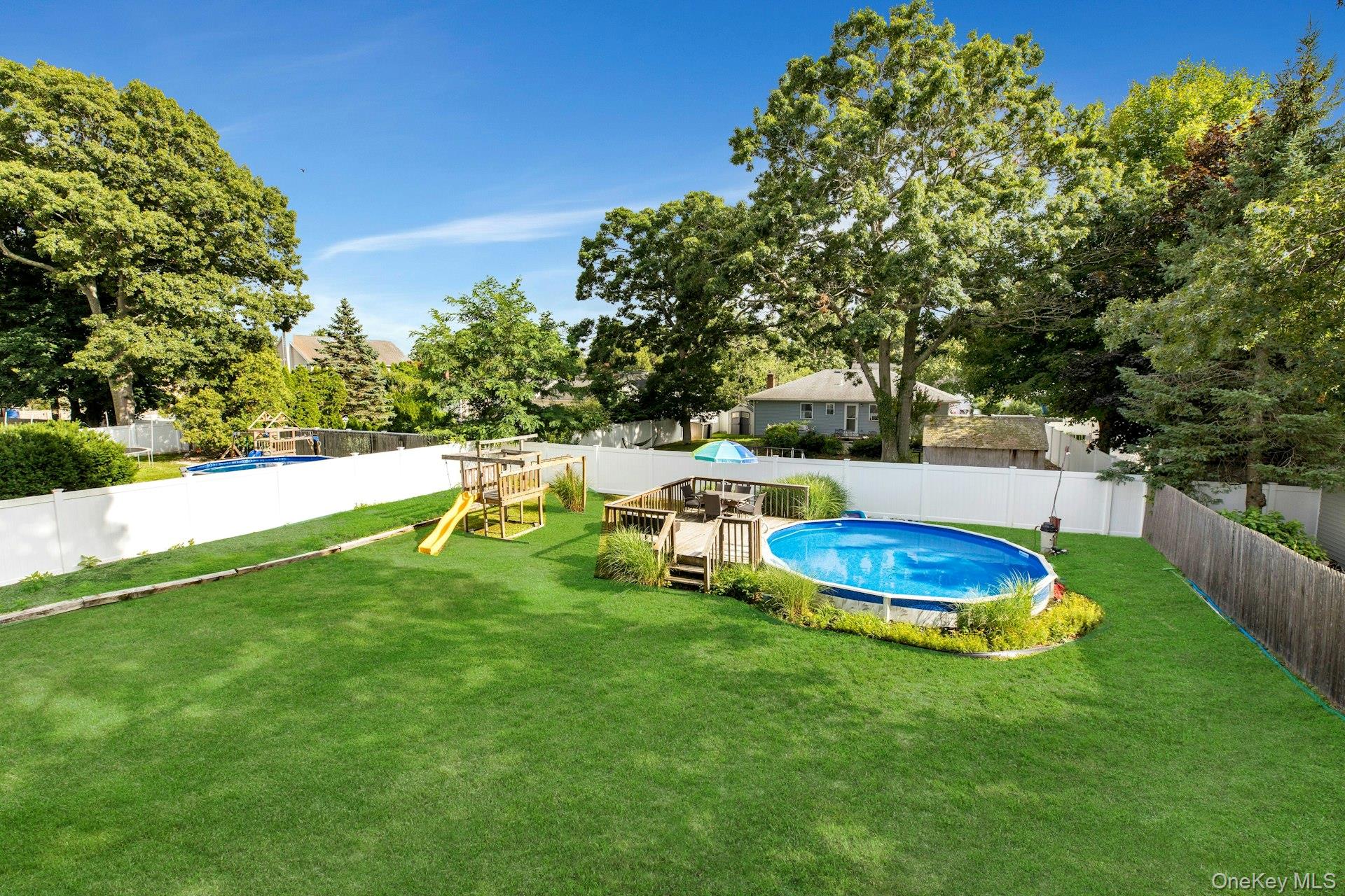 14 Floradora Drive Property Photo 15