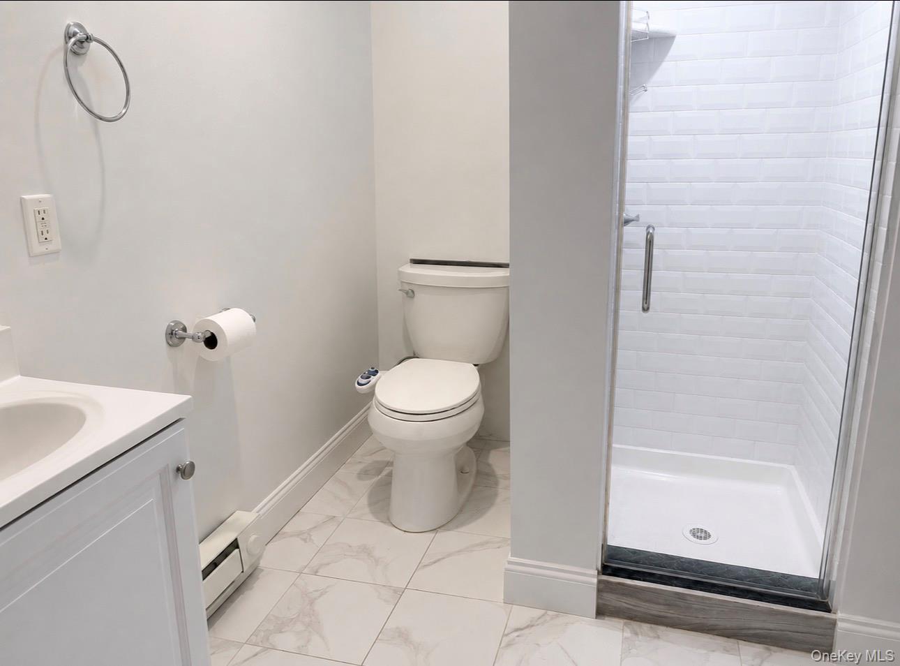 49 Hempstead Avenue Property Photo 8