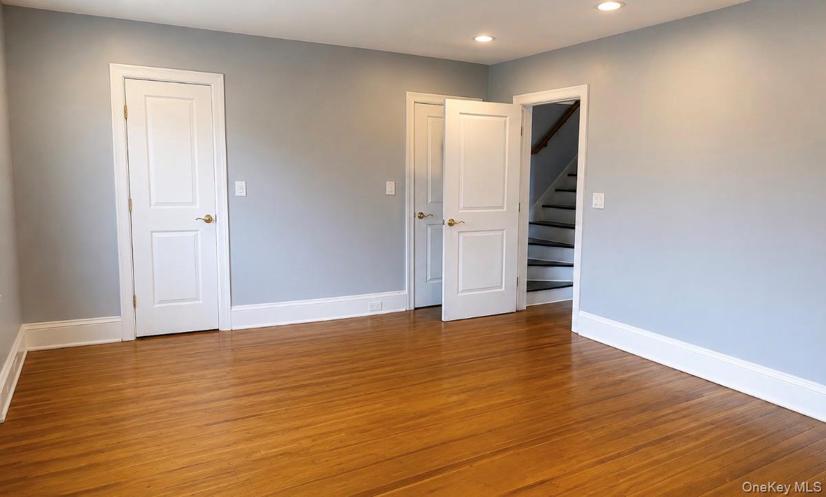 49 Hempstead Avenue Property Photo 10