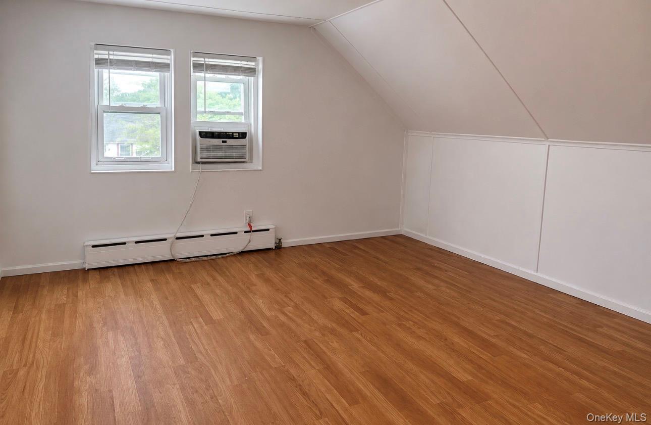 49 Hempstead Avenue Property Photo 11