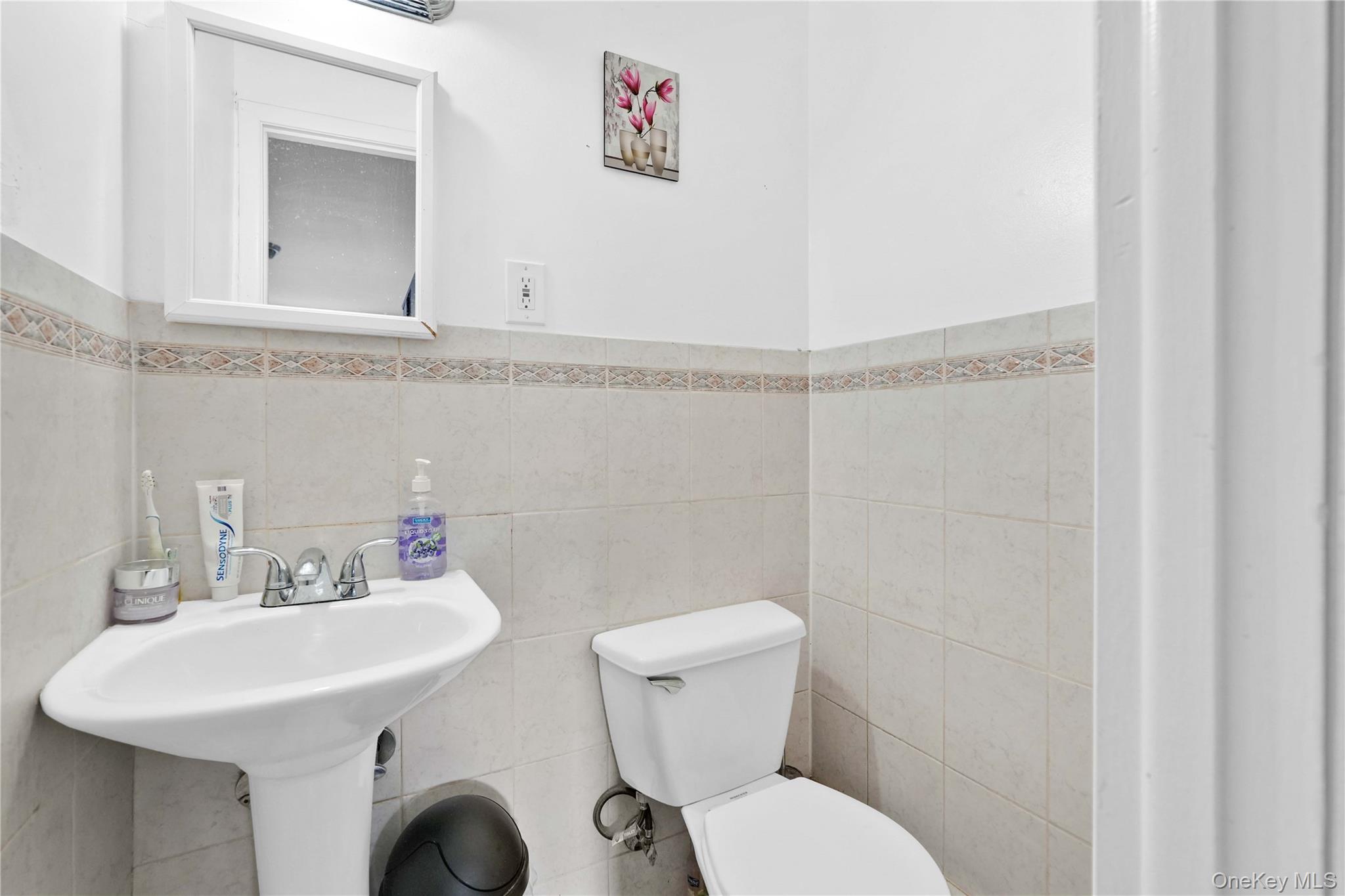 87-14 169th Street Property Photo 30
