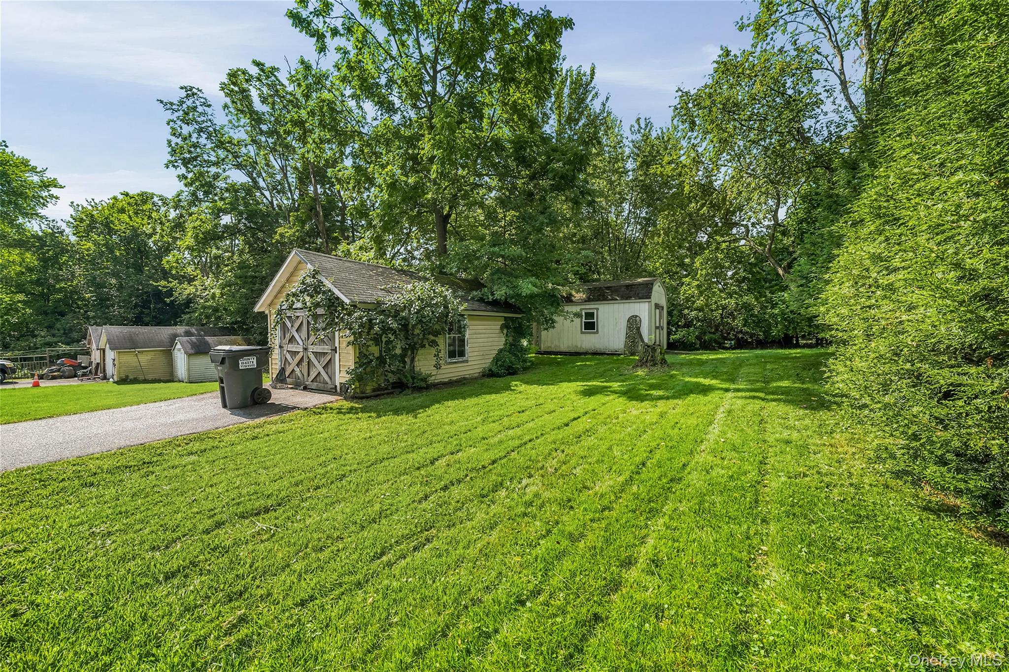 10 Park Avenue Property Photo 5