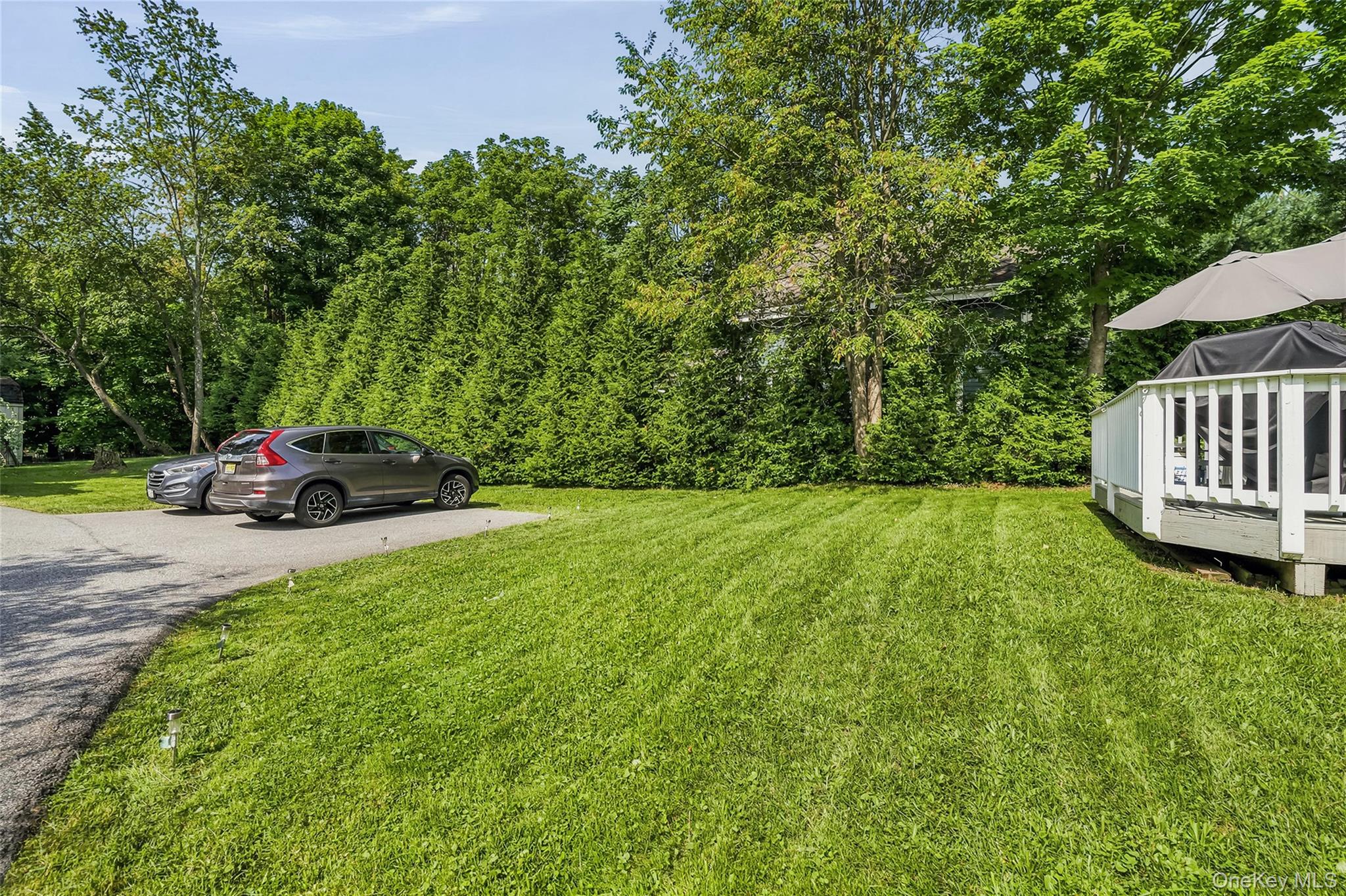 10 Park Avenue Property Photo 6