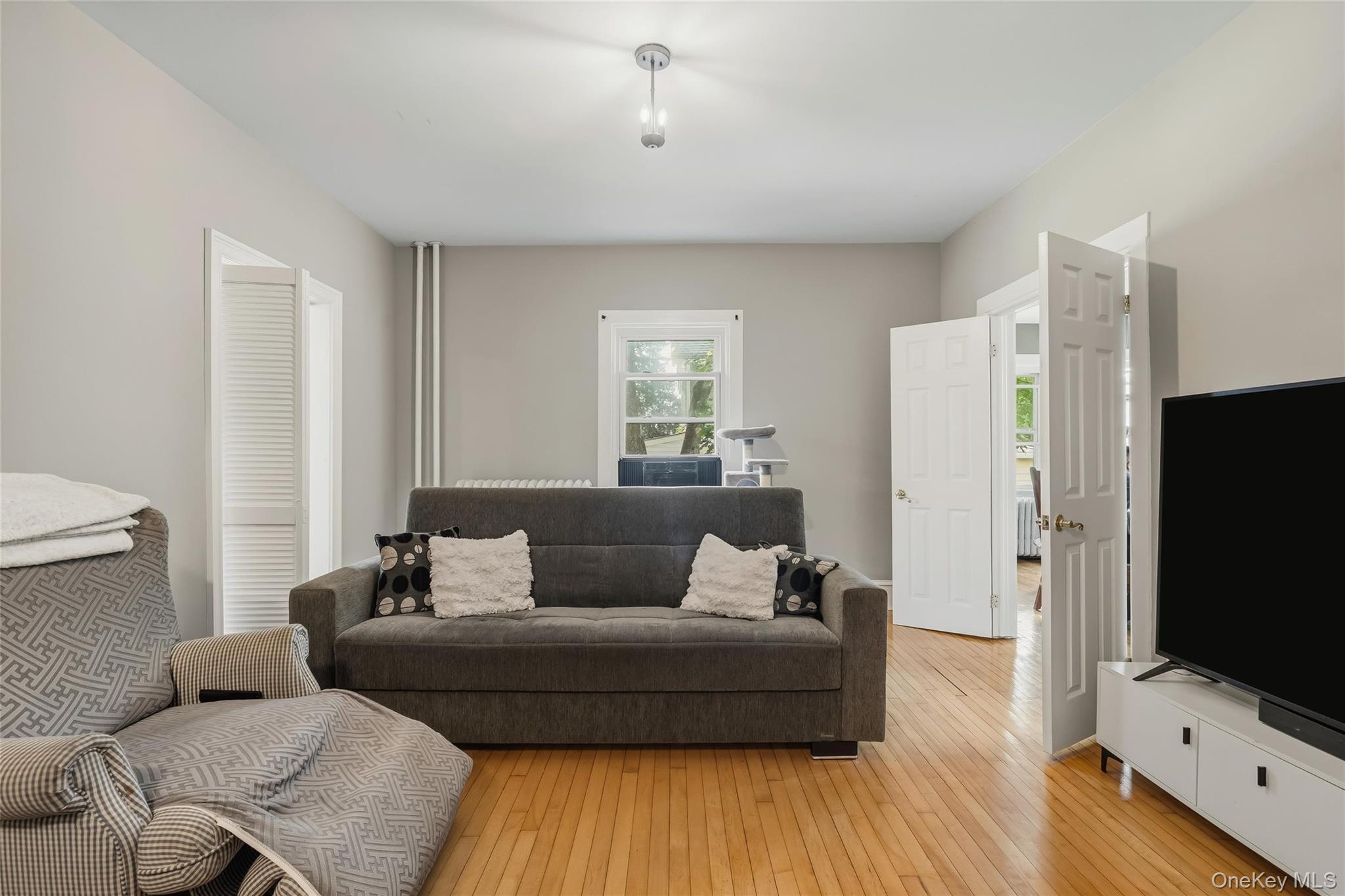 10 Park Avenue Property Photo 10