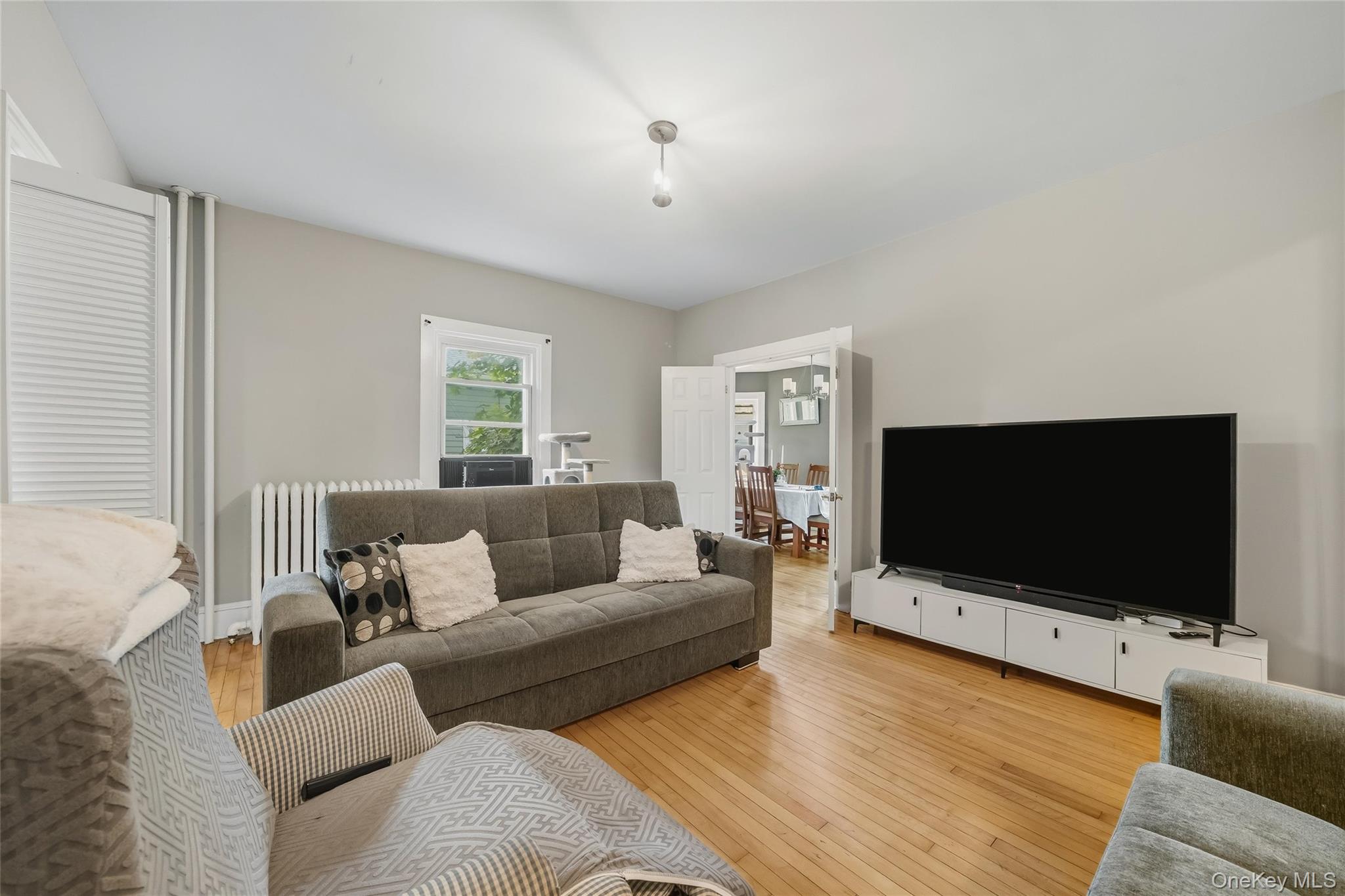 10 Park Avenue Property Photo 13