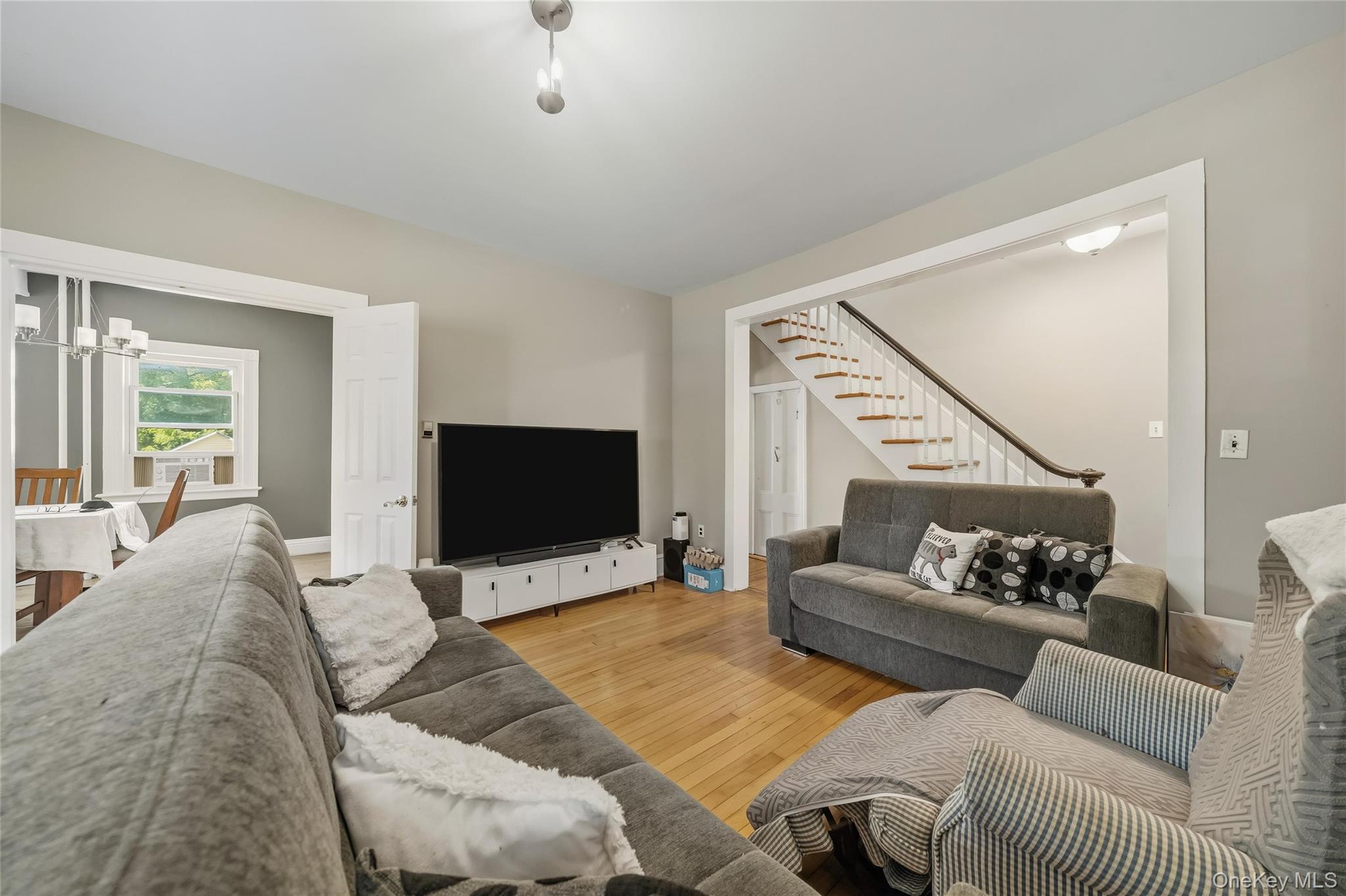 10 Park Avenue Property Photo 14