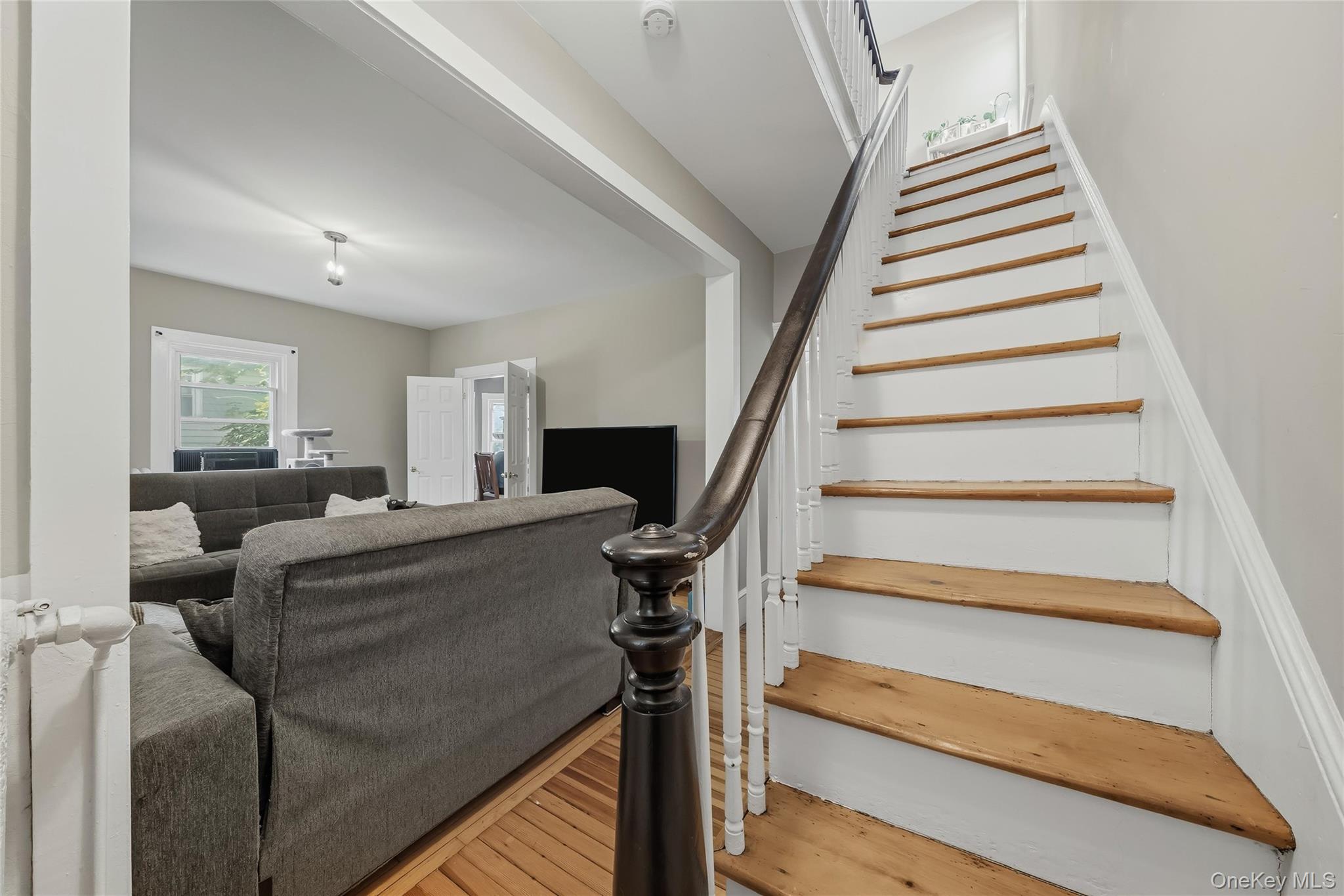 10 Park Avenue Property Photo 16