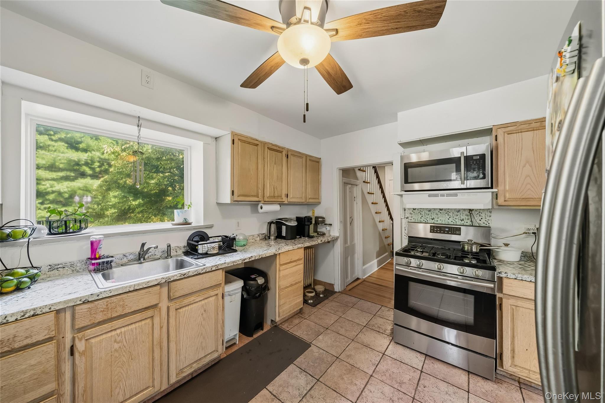 10 Park Avenue Property Photo 22