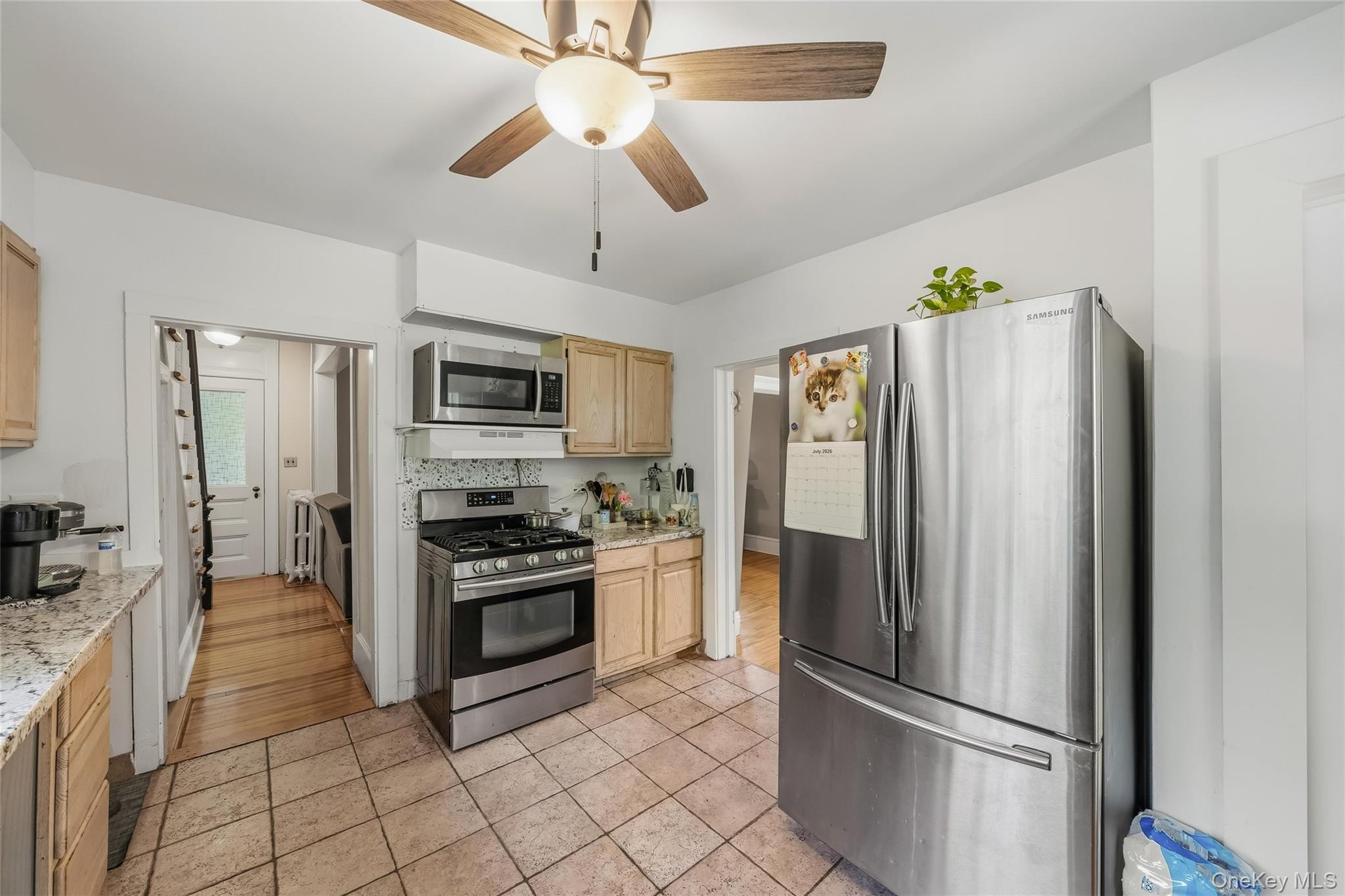 10 Park Avenue Property Photo 23