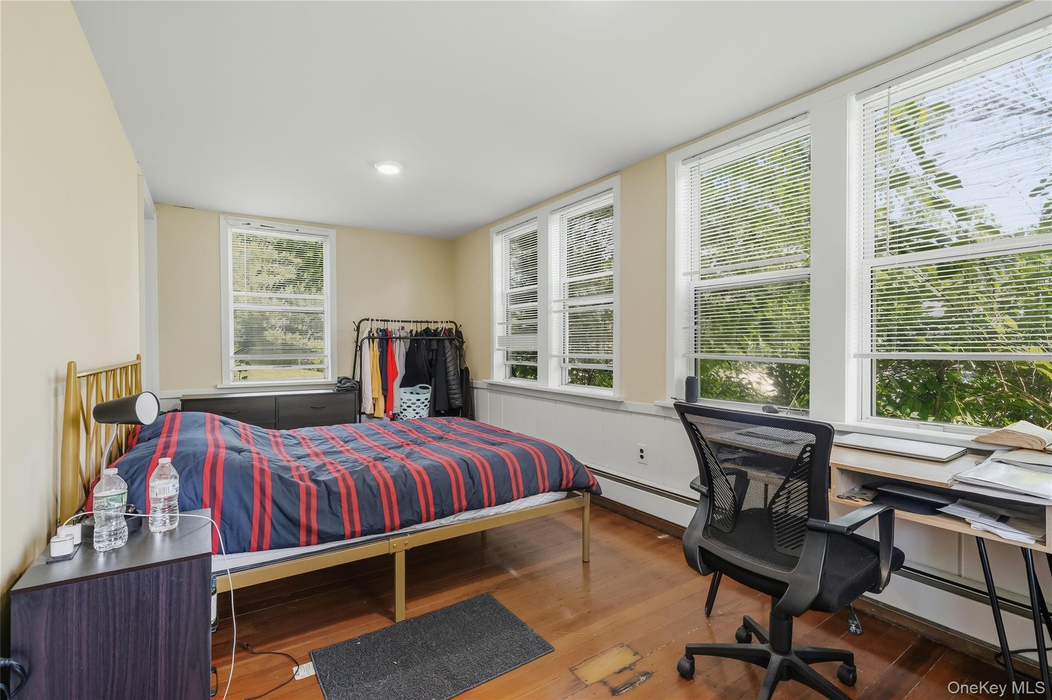 10 Park Avenue Property Photo 25
