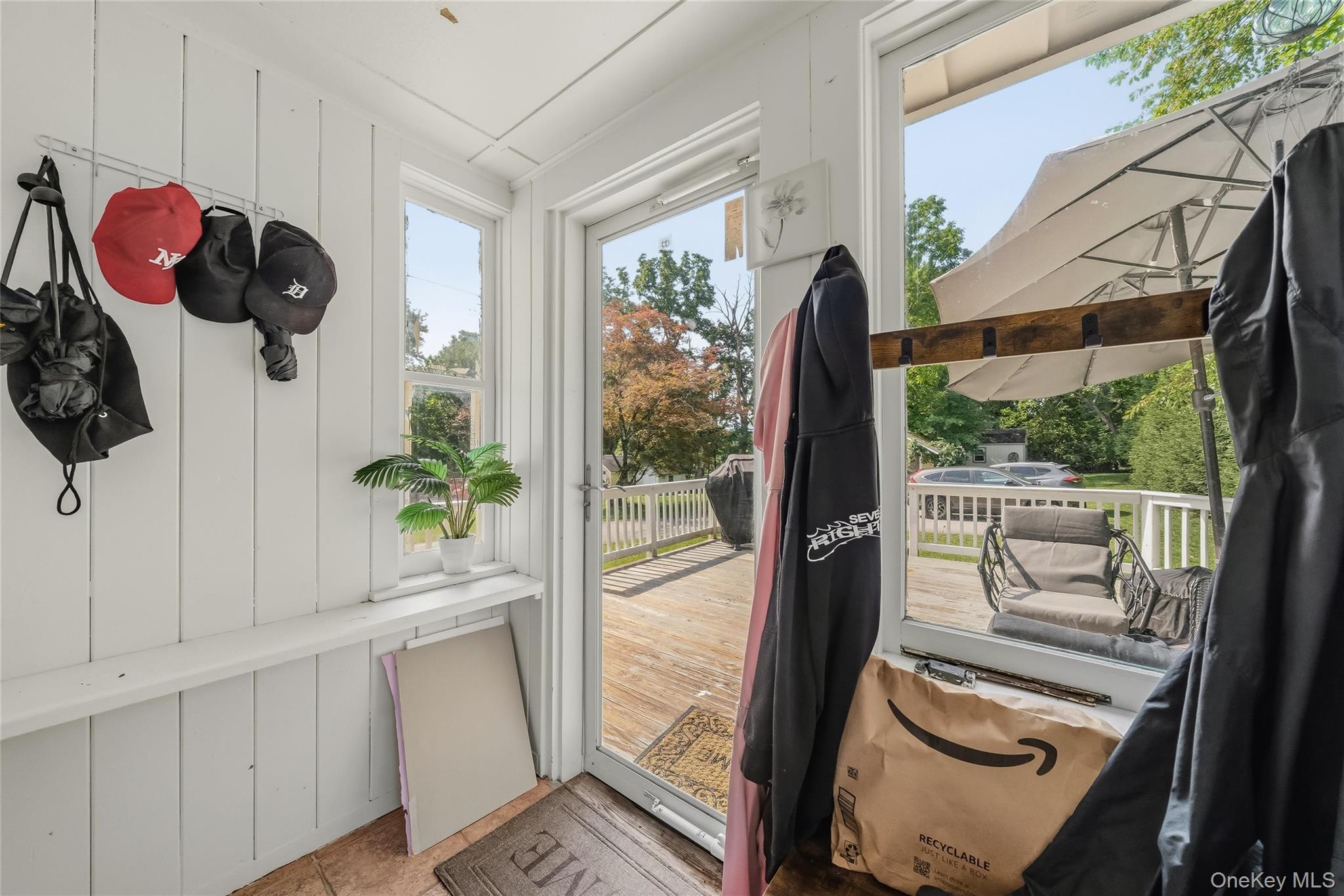 10 Park Avenue Property Photo 28