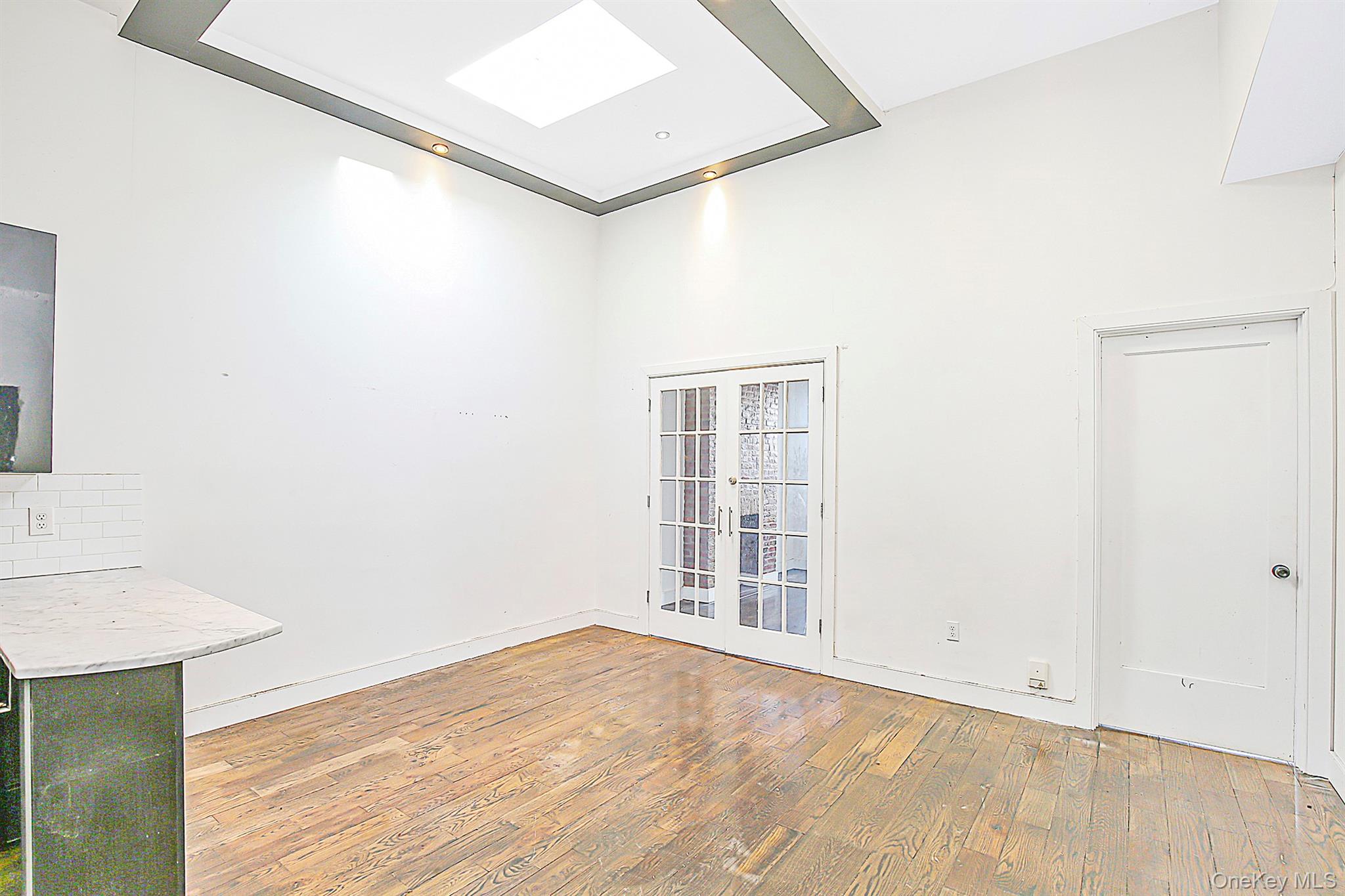 99 Eldert Street 3 Property Photo 4