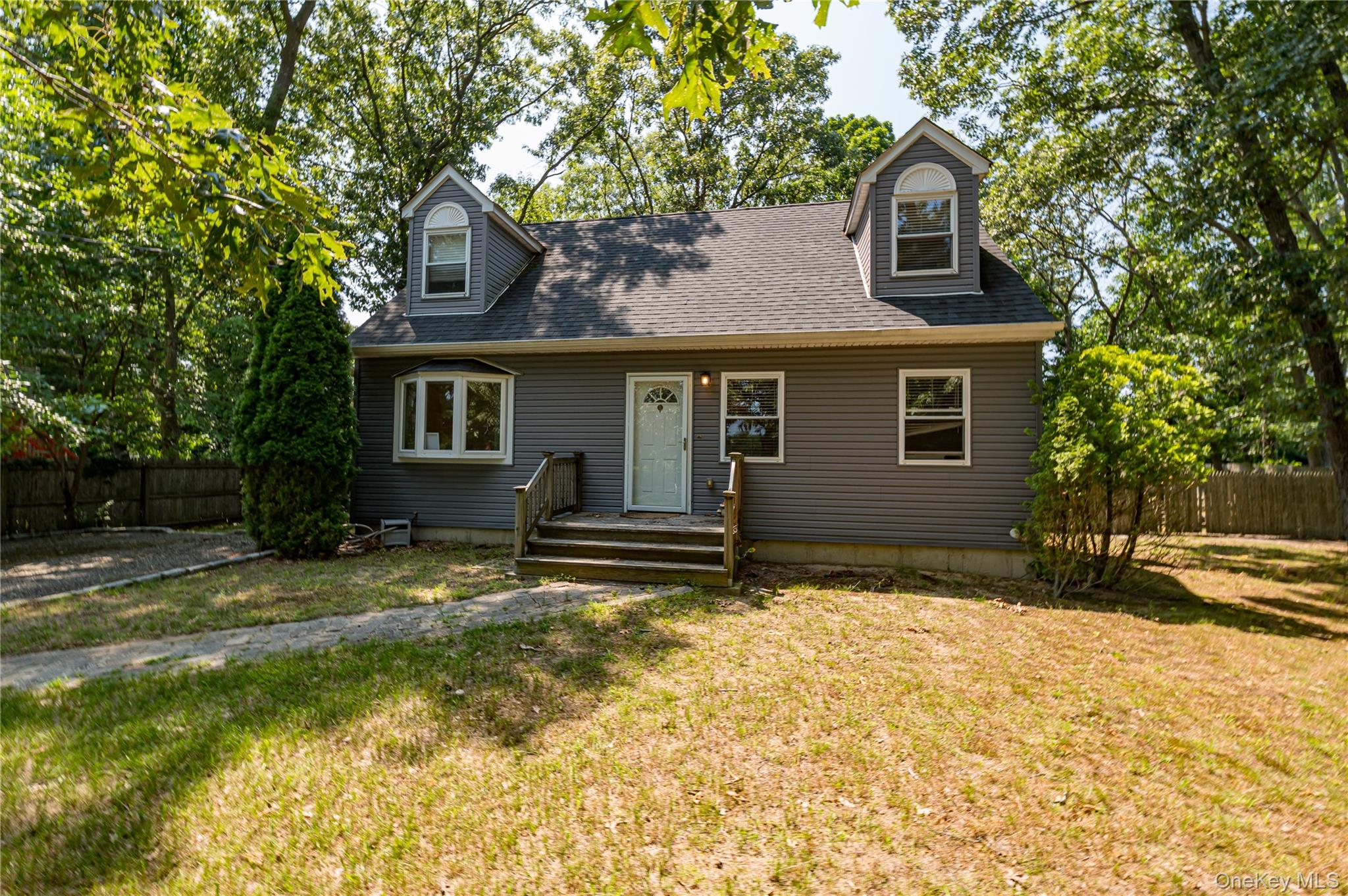 252 Oxhead Road Property Photo 1