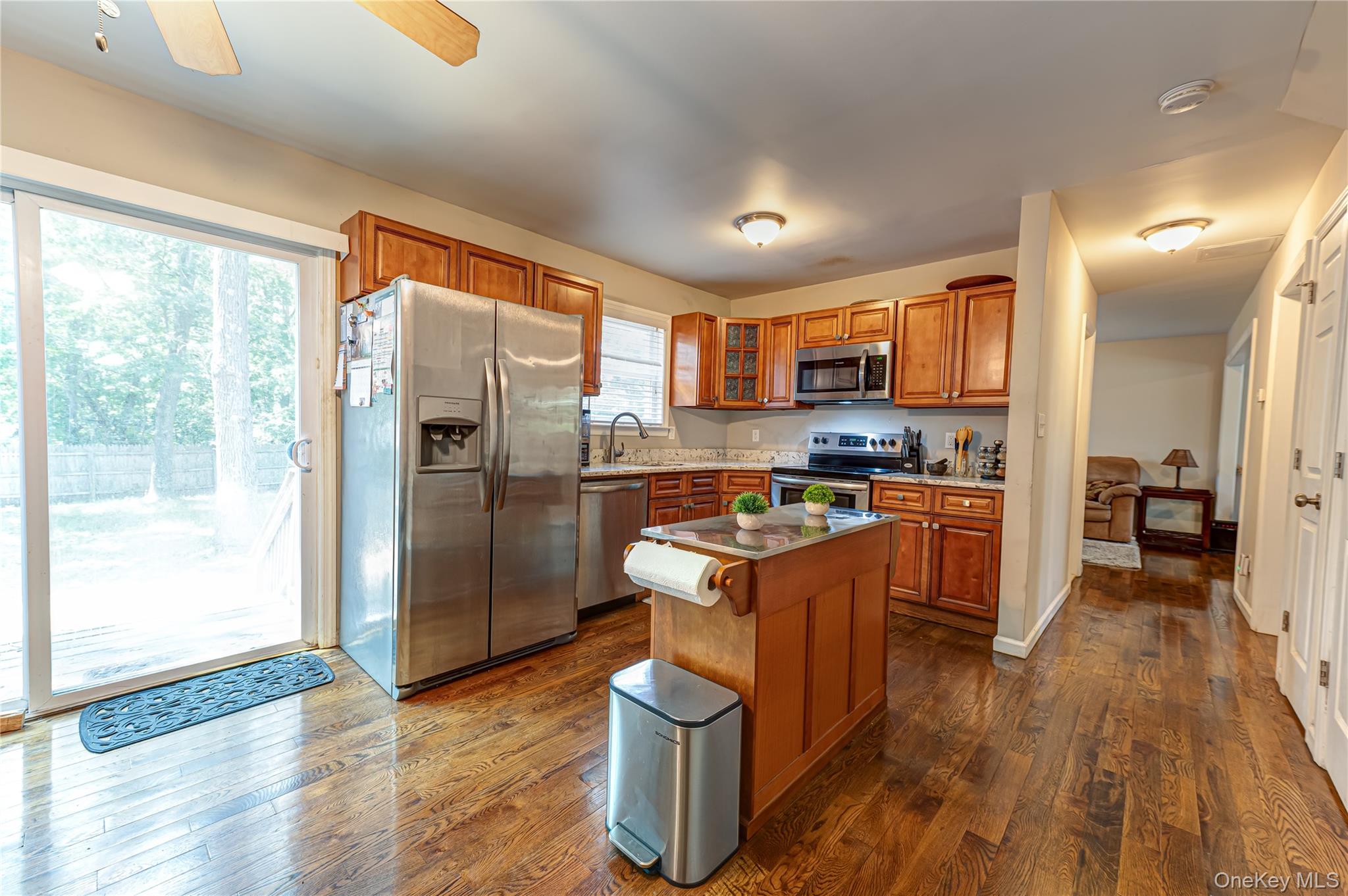 252 Oxhead Road Property Photo 4