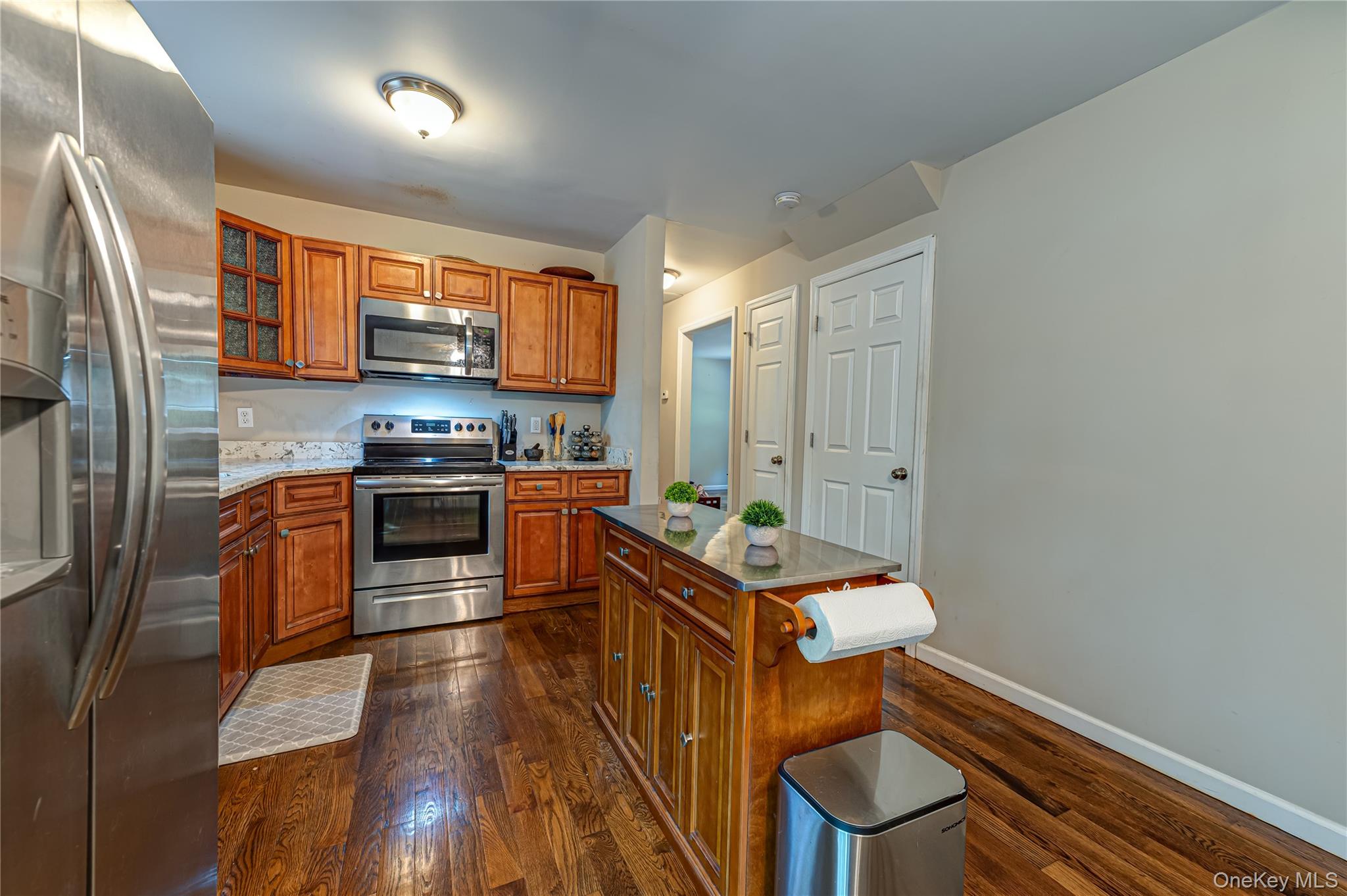 252 Oxhead Road Property Photo 5