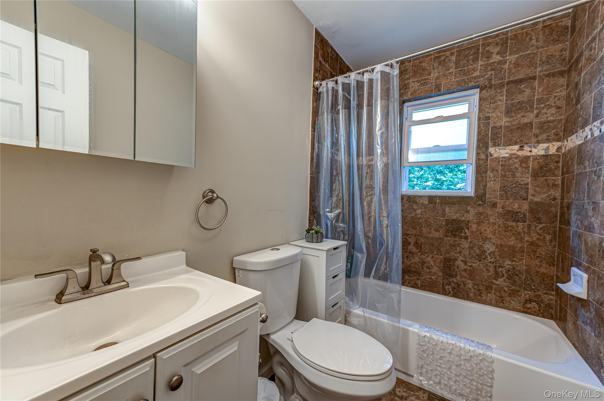 252 Oxhead Road Property Photo 11
