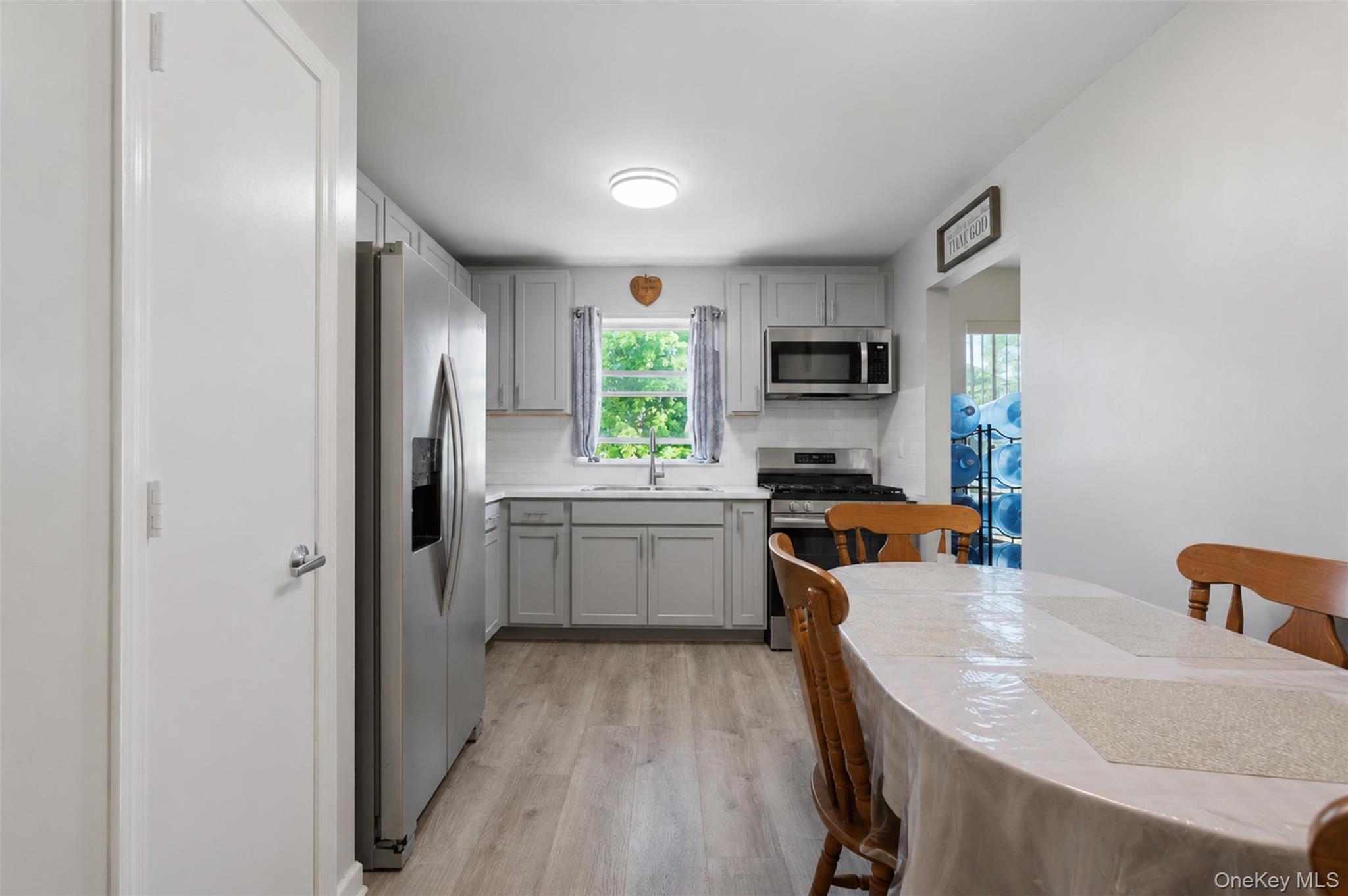 114 Noyes Avenue Property Photo 13