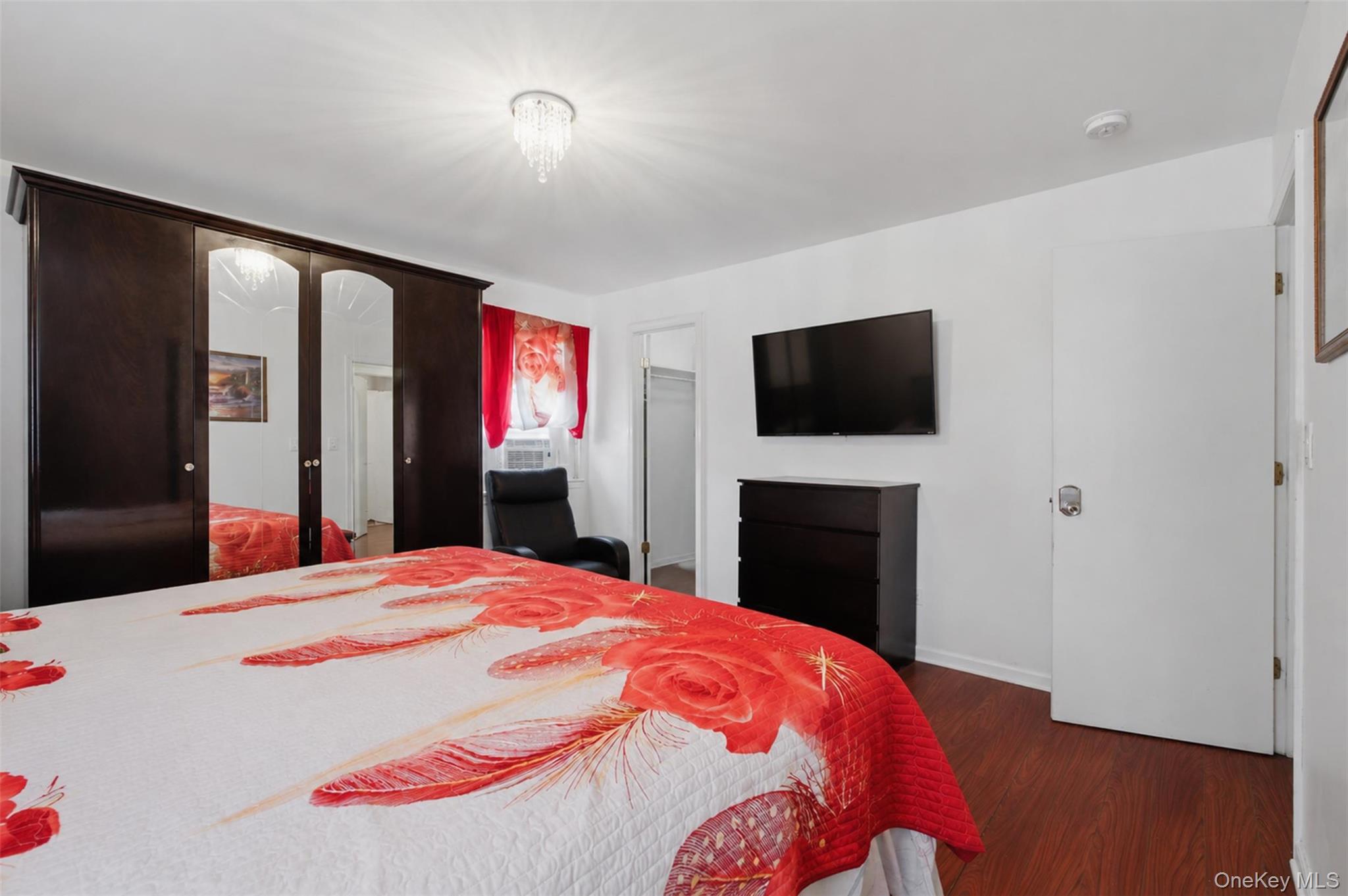 114 Noyes Avenue Property Photo 19