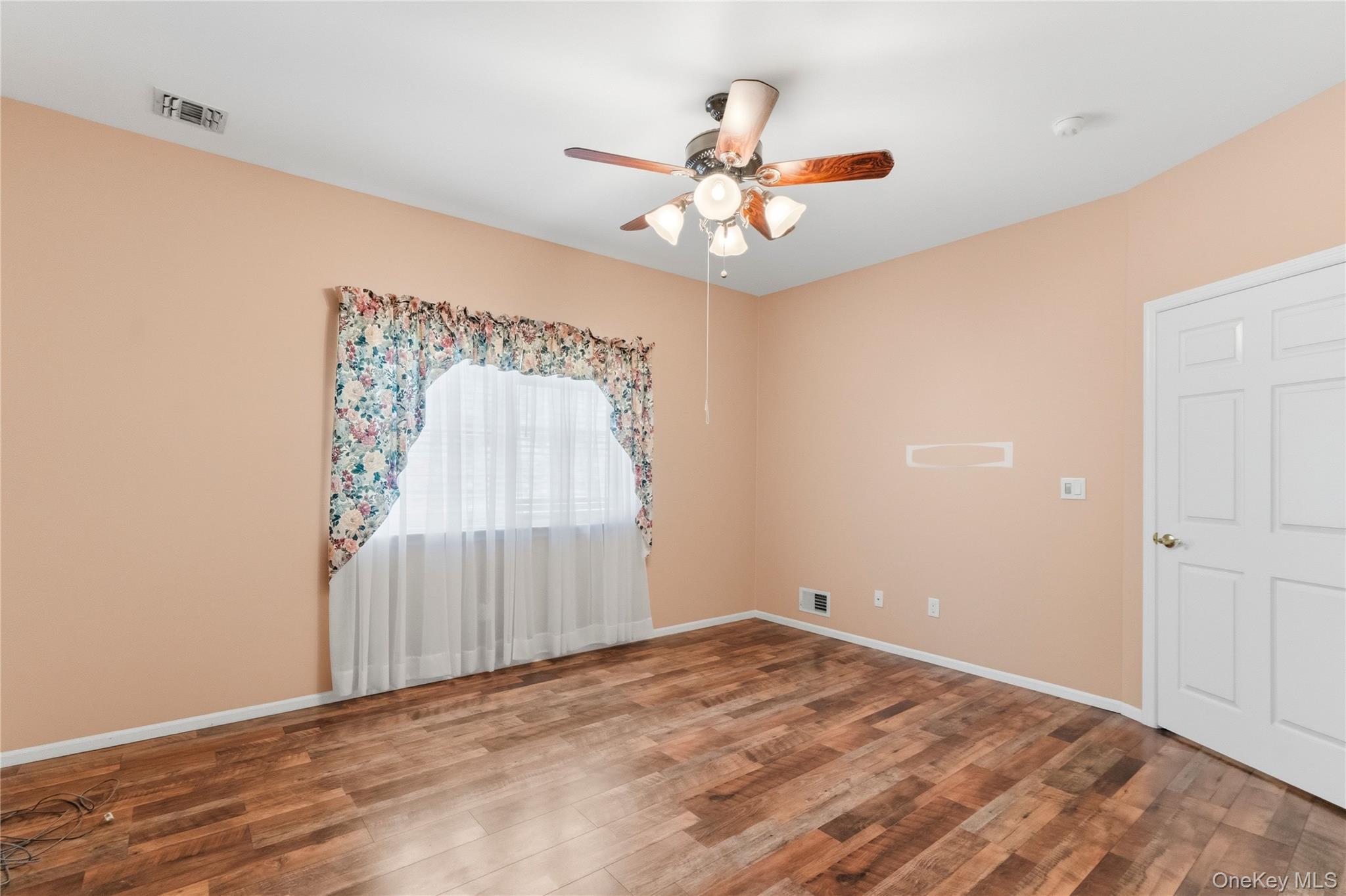 406 Narragansett Villas Drive Property Photo 14