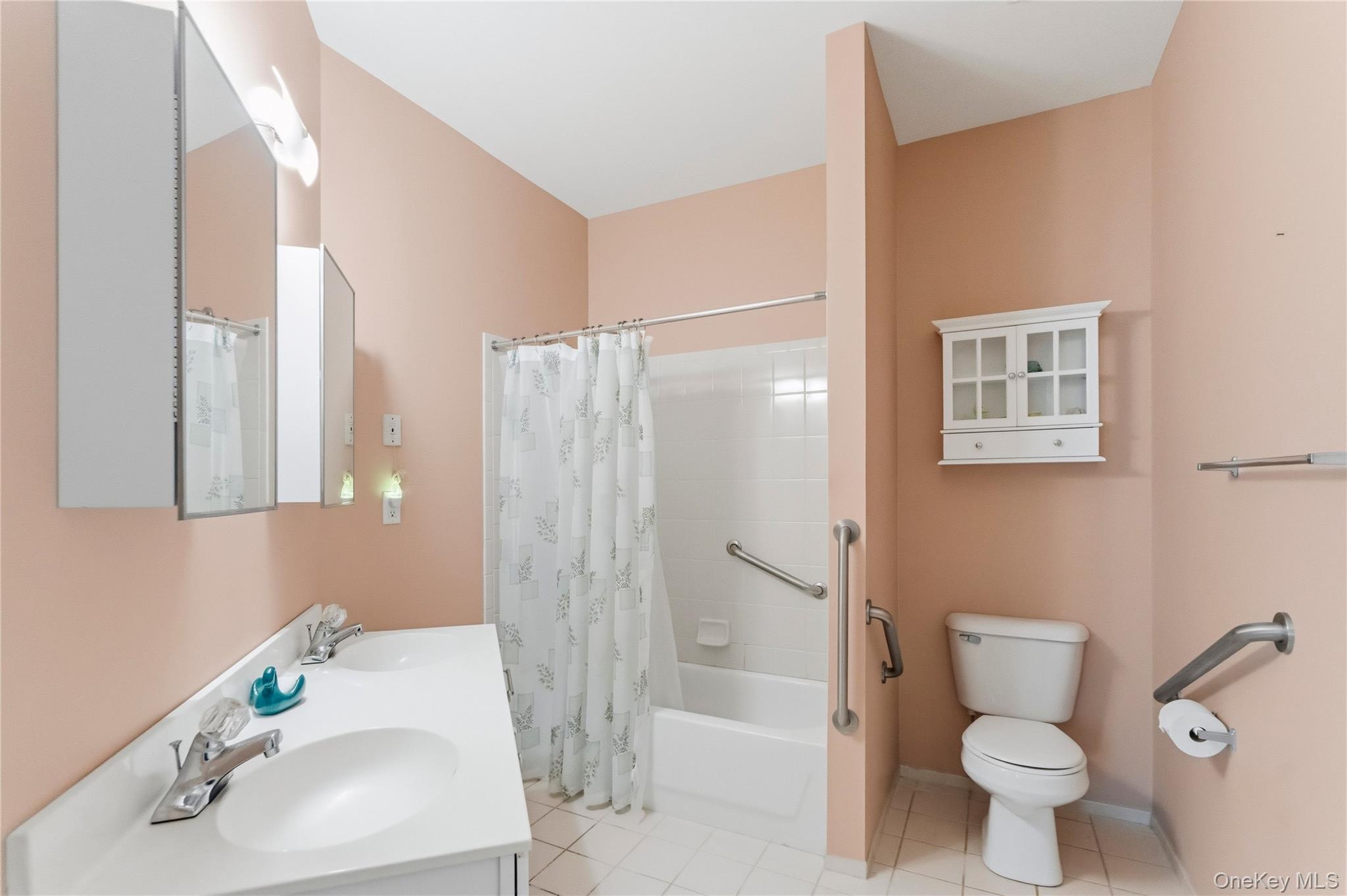 406 Narragansett Villas Drive Property Photo 16