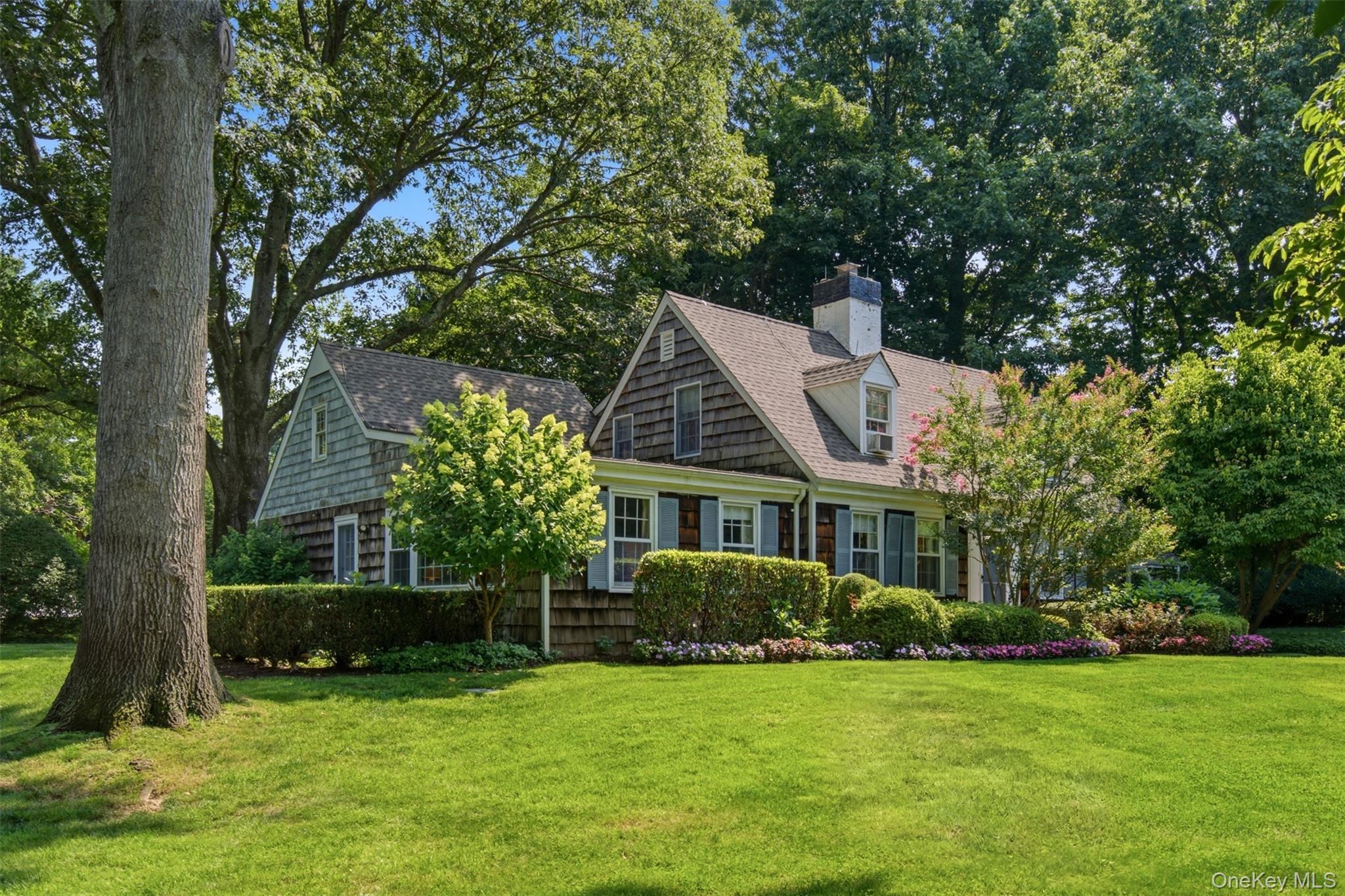 1936 Midlane Property Photo 4